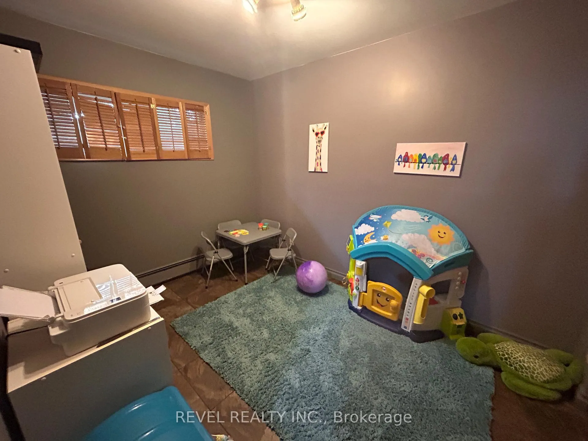 Photo 35 of 446 Eleventh Avenue, Cochrane — HOMEH