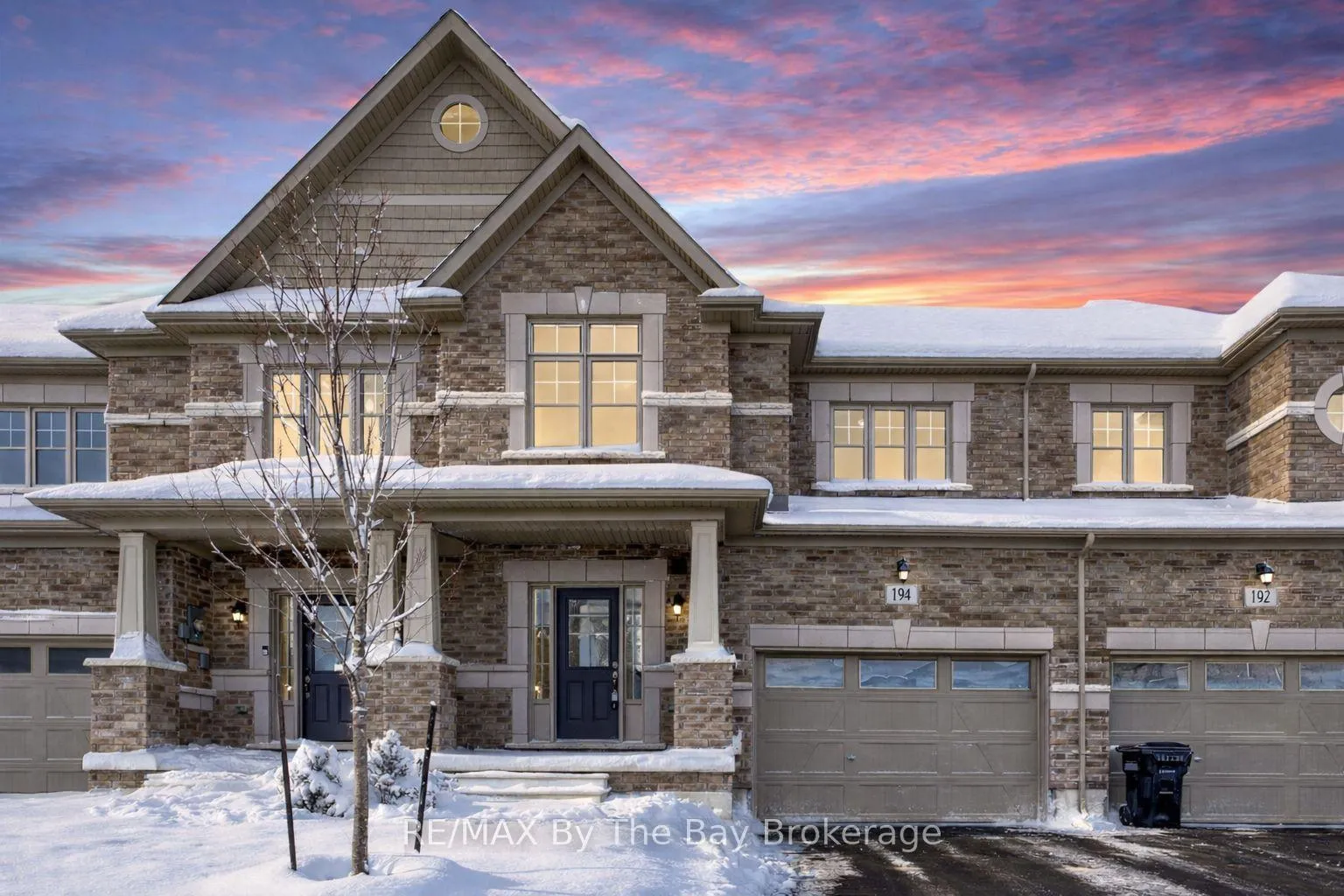 Photo 1 of 194 Rosanne Circle, Wasaga Beach — HOMEH
