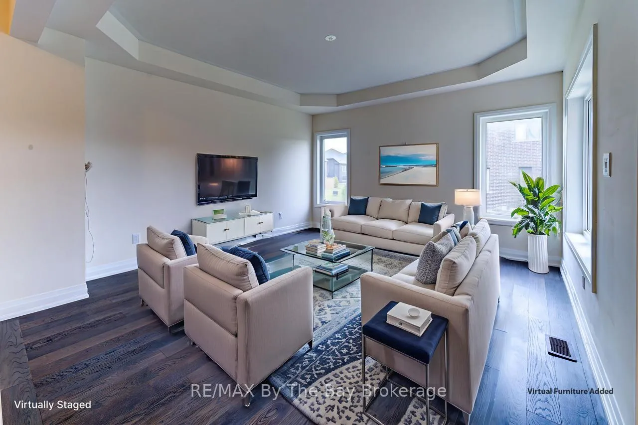 Photo 18 of 194 Rosanne Circle, Wasaga Beach — HOMEH