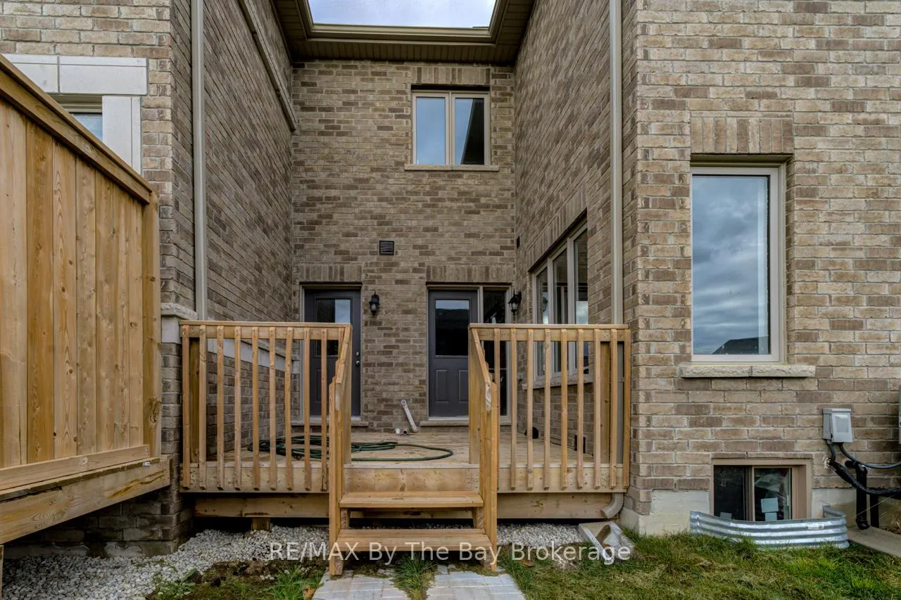 Photo 46 of 194 Rosanne Circle, Wasaga Beach — HOMEH