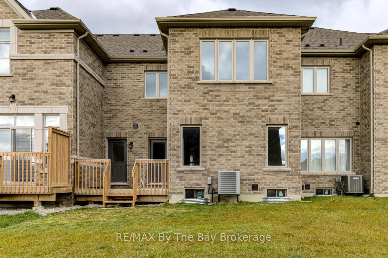 Photo 47 of 194 Rosanne Circle, Wasaga Beach — HOMEH
