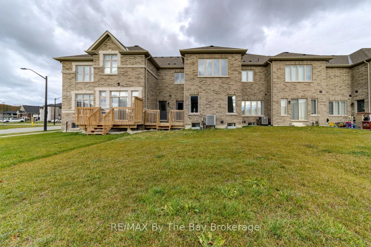 Photo 48 of 194 Rosanne Circle, Wasaga Beach — HOMEH