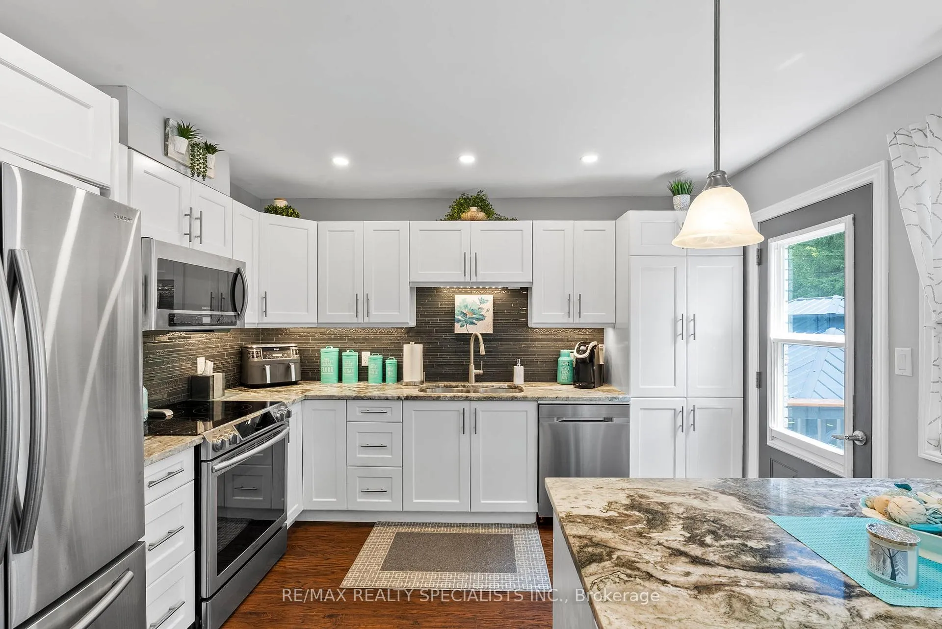 Photo 16 of 205 Byeland Drive, Wellington North, Mount Forest — HOMEH