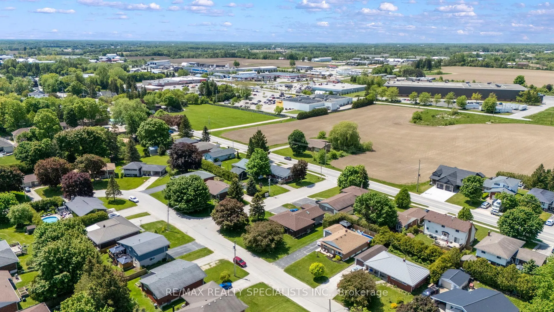 Photo 41 of 205 Byeland Drive, Wellington North, Mount Forest — HOMEH