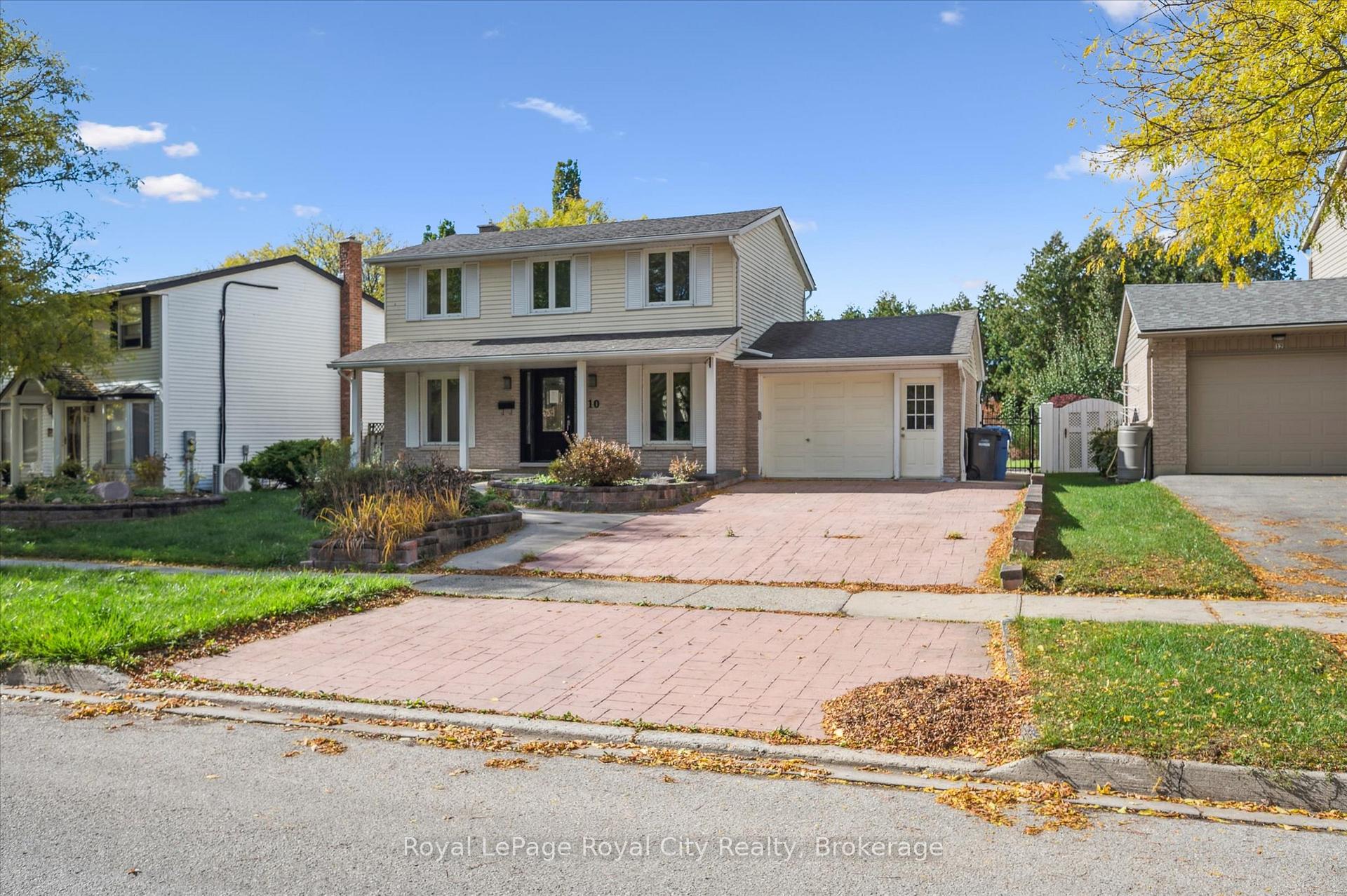 Photo 2 of 10 Woodborough Road, Guelph, Kortright West — HOMEH