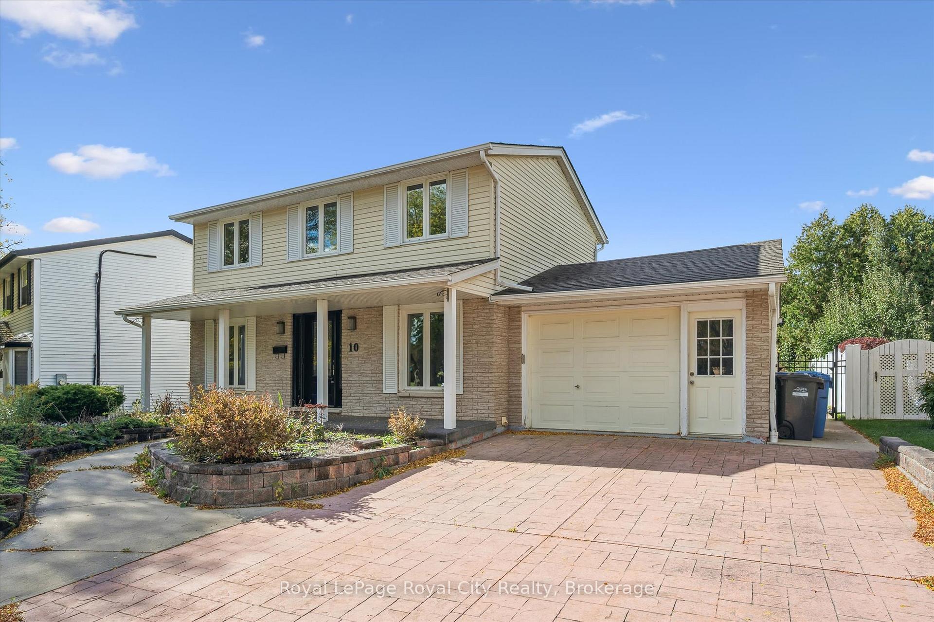 Photo 3 of 10 Woodborough Road, Guelph, Kortright West — HOMEH