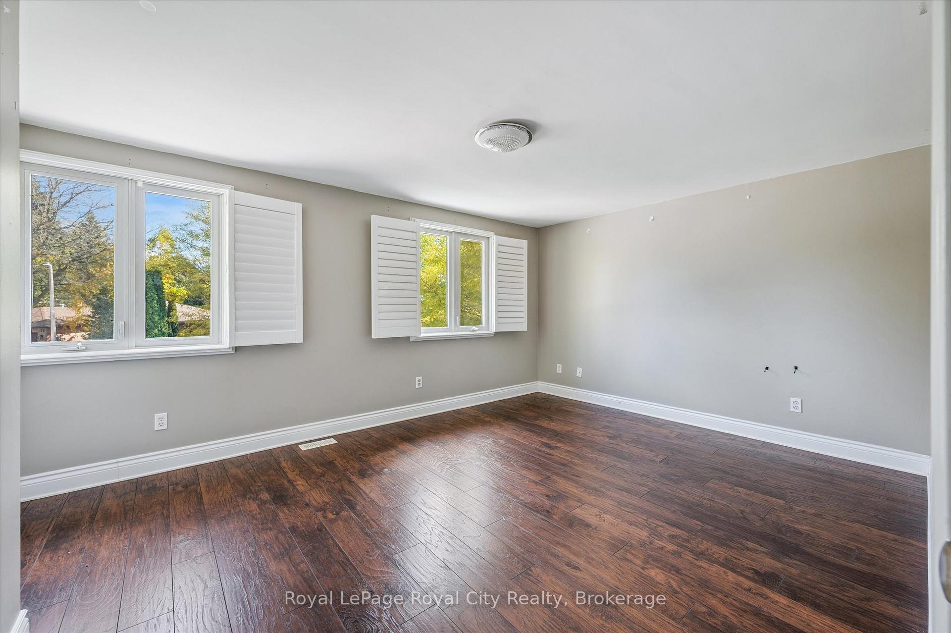 Photo 22 of 10 Woodborough Road, Guelph, Kortright West — HOMEH