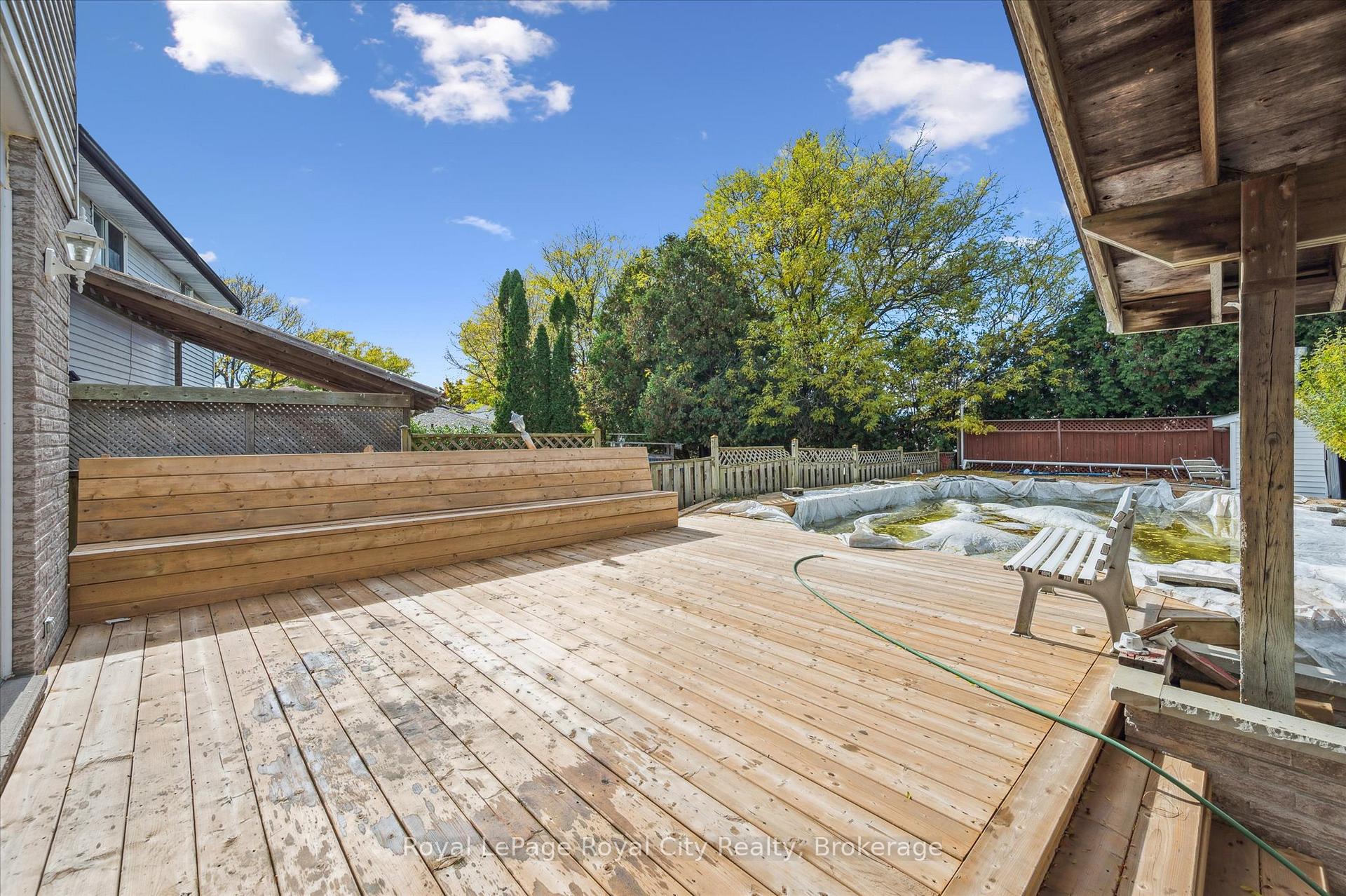 Photo 32 of 10 Woodborough Road, Guelph, Kortright West — HOMEH