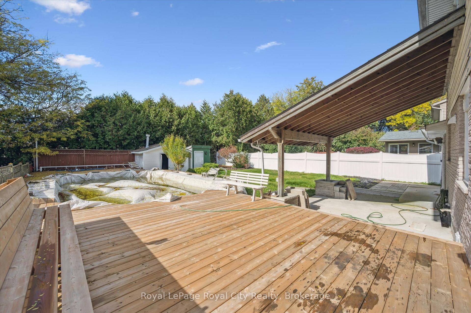 Photo 33 of 10 Woodborough Road, Guelph, Kortright West — HOMEH