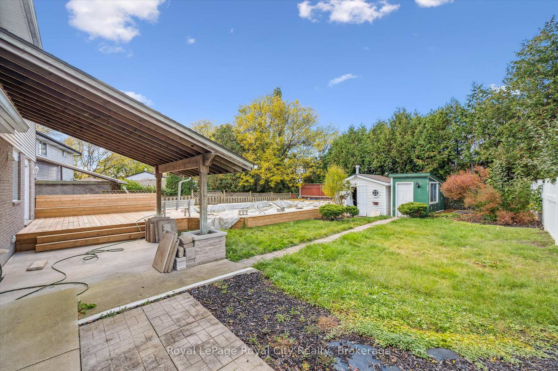 Photo 37 of 10 Woodborough Road, Guelph, Kortright West — HOMEH