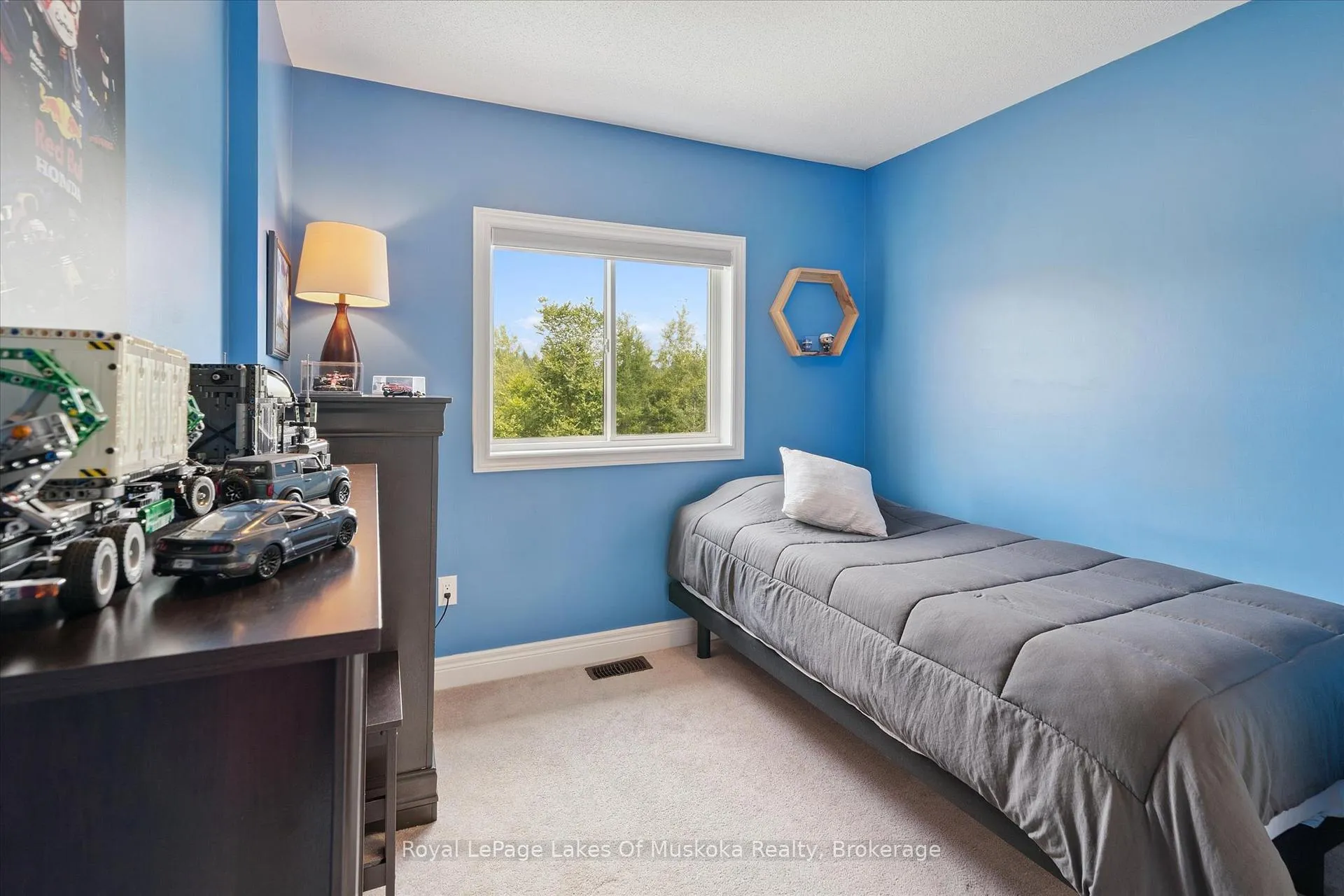 Photo 14 of 39 Little Ryan's Way, Bracebridge, Macaulay — HOMEH