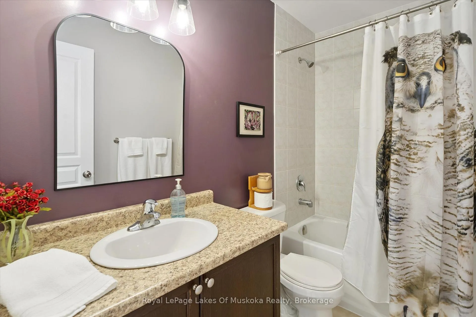 Photo 15 of 39 Little Ryan's Way, Bracebridge, Macaulay — HOMEH