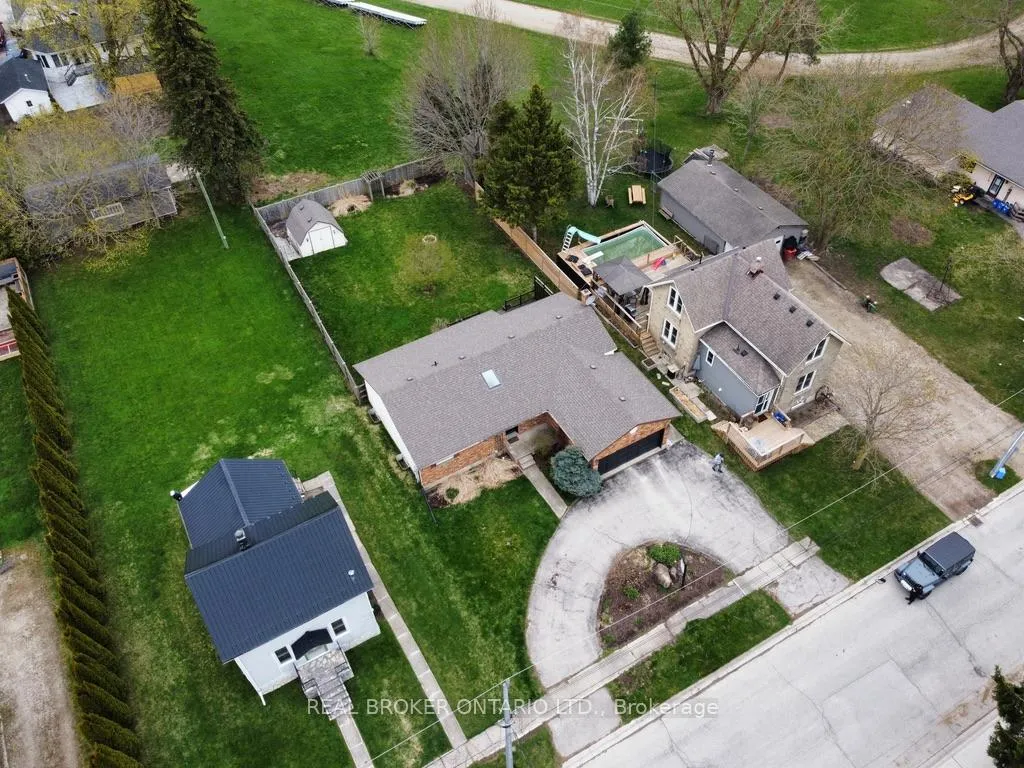 Photo 5 of 550 Raglan Street, Minto — HOMEH