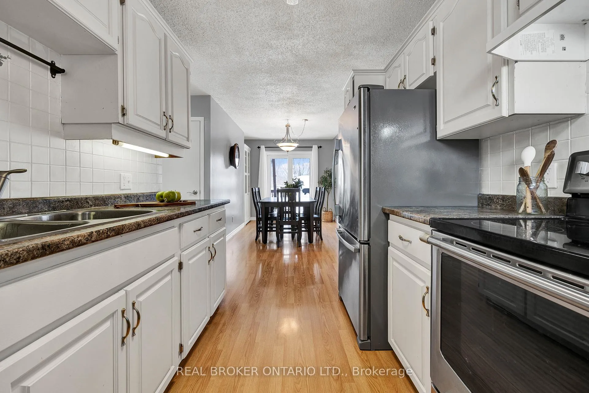 Photo 12 of 550 Raglan Street, Minto — HOMEH