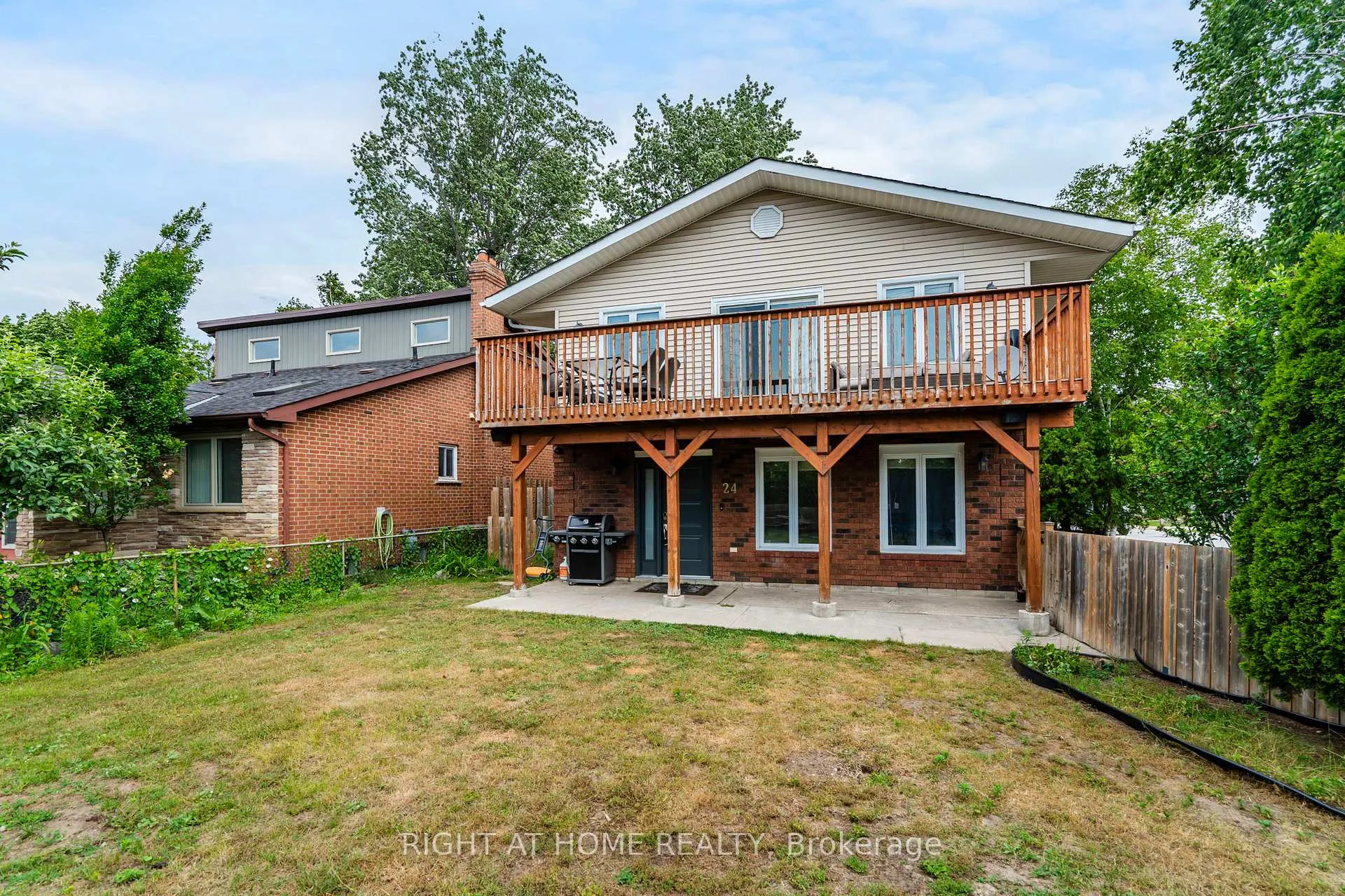 Photo 1 of 24 Puccini Drive, Wasaga Beach — HOMEH