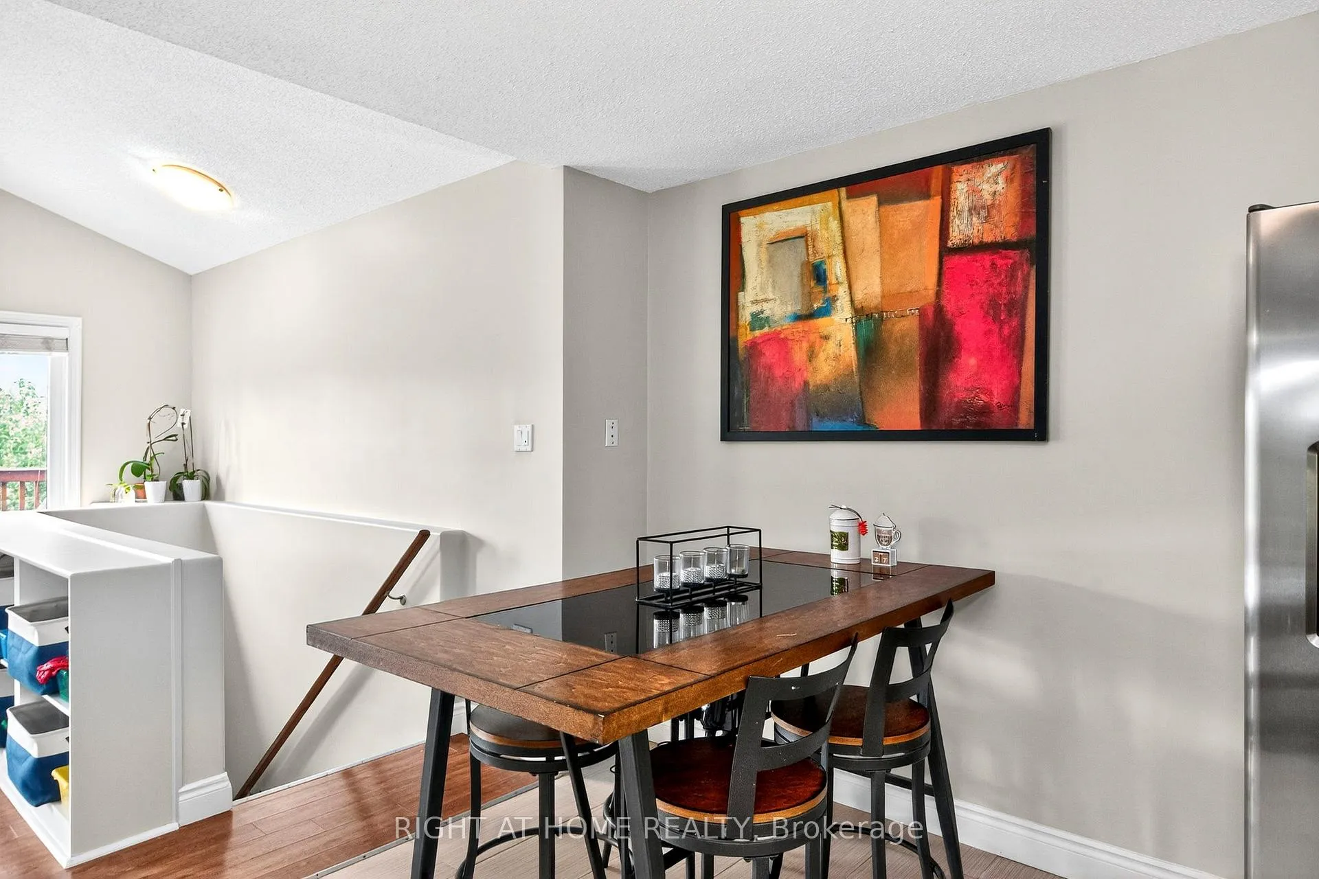 Photo 17 of 24 Puccini Drive, Wasaga Beach — HOMEH
