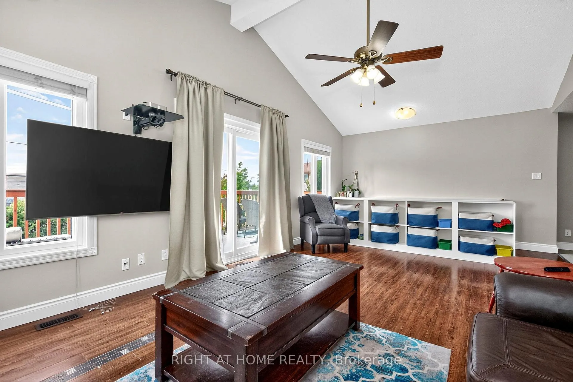 Photo 22 of 24 Puccini Drive, Wasaga Beach — HOMEH