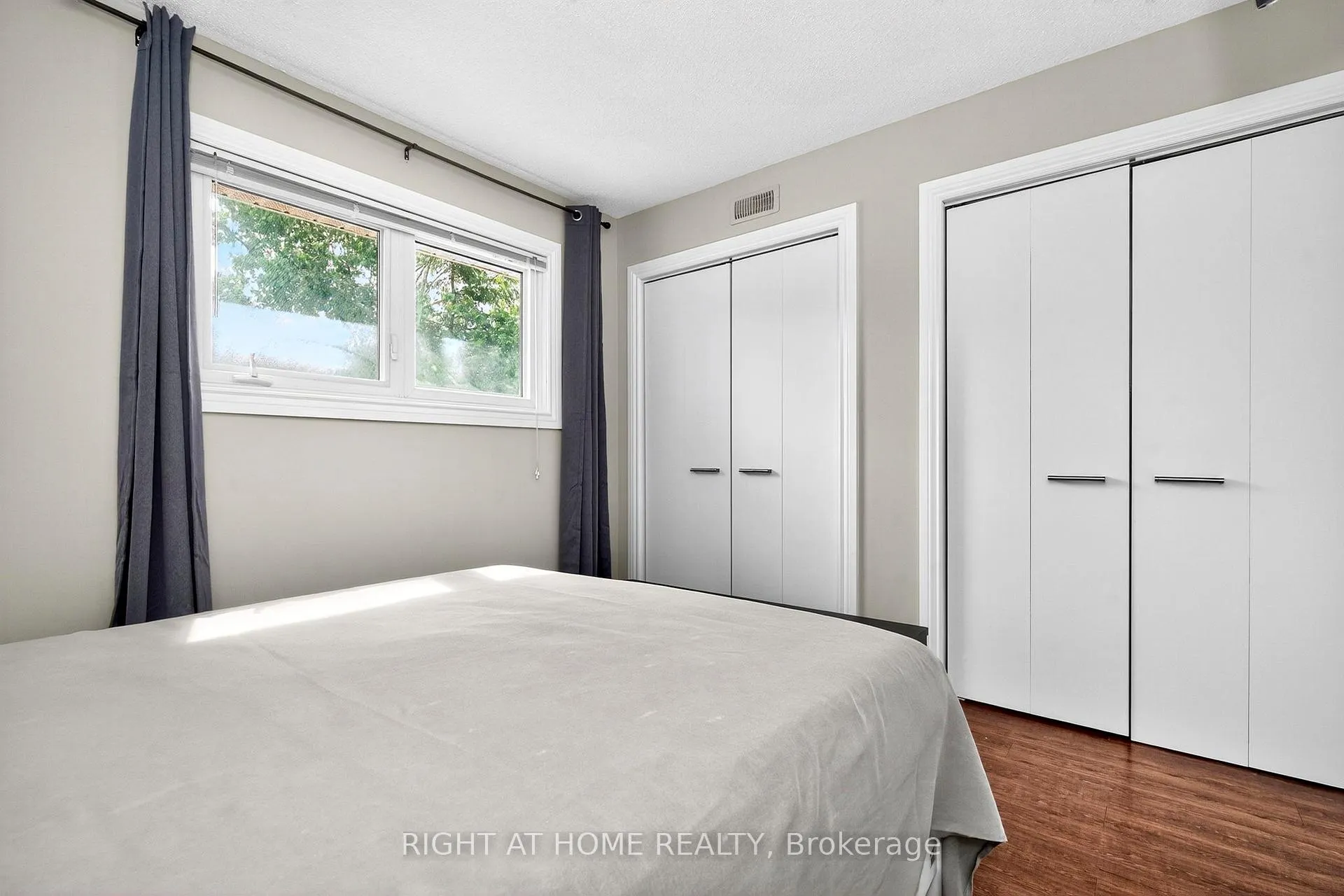 Photo 37 of 24 Puccini Drive, Wasaga Beach — HOMEH