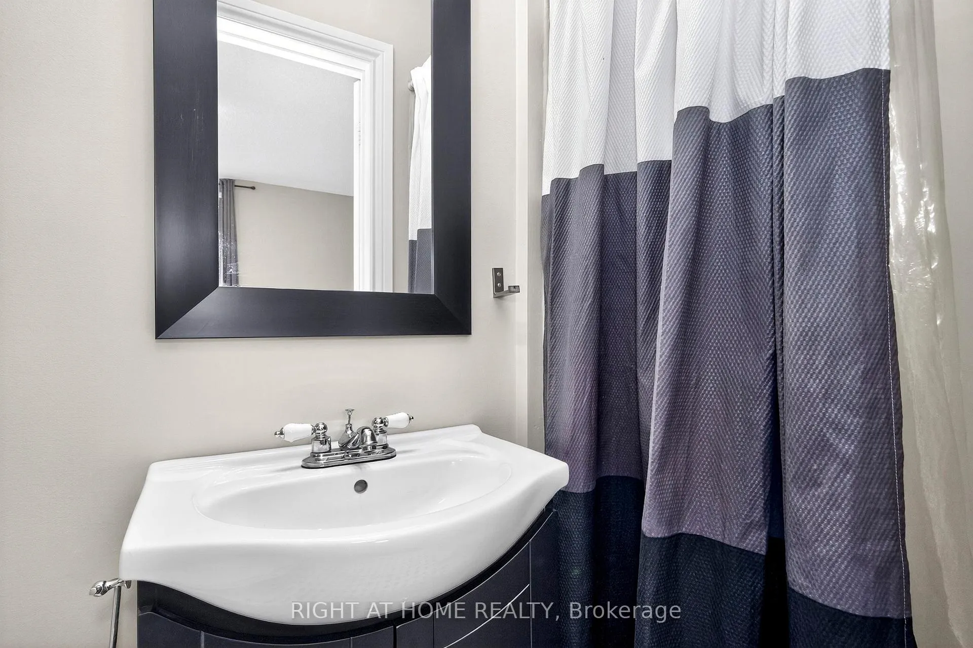 Photo 39 of 24 Puccini Drive, Wasaga Beach — HOMEH