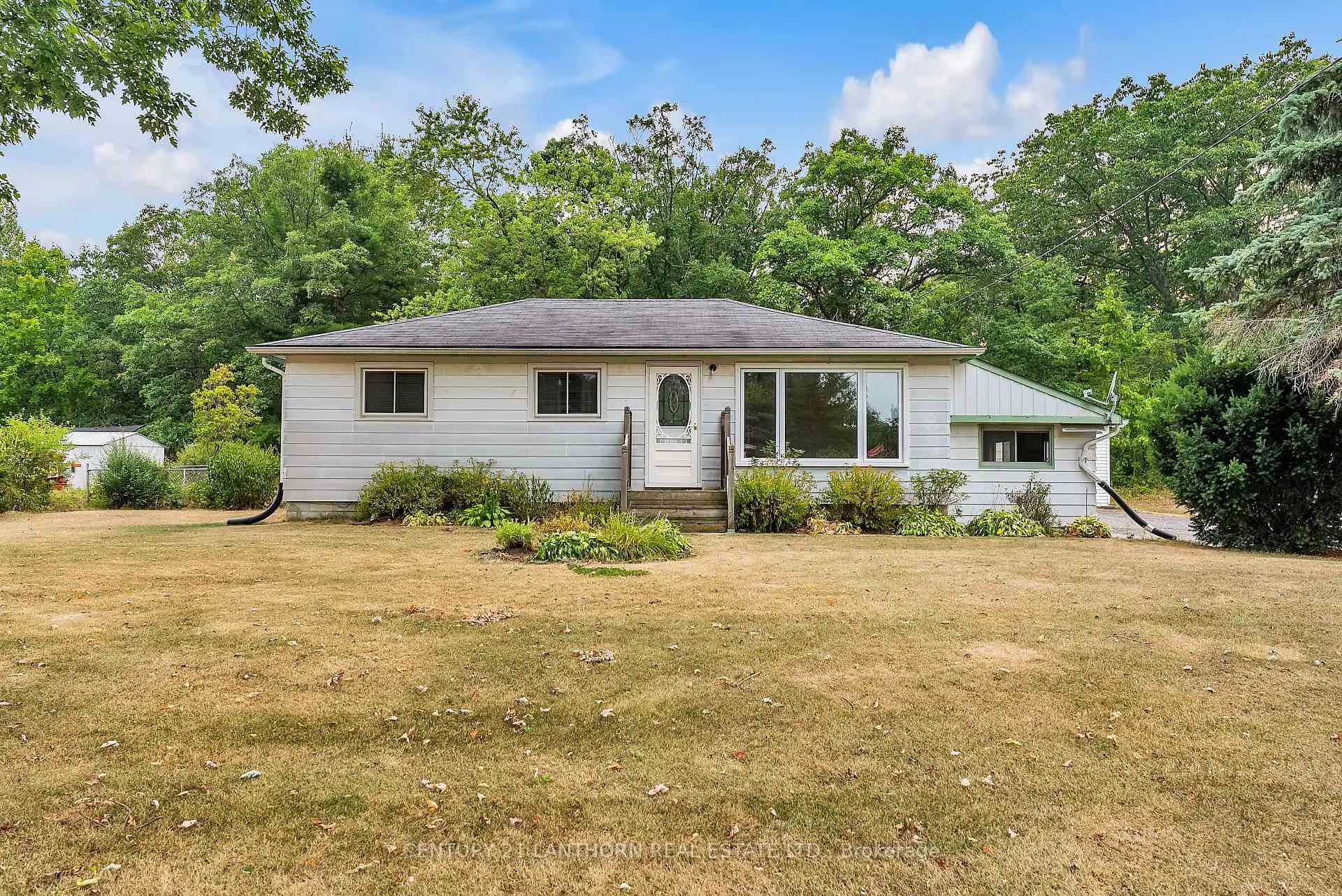 Photo 4 of 34 Turncliffe Road, Quinte West, Murray Ward — HOMEH