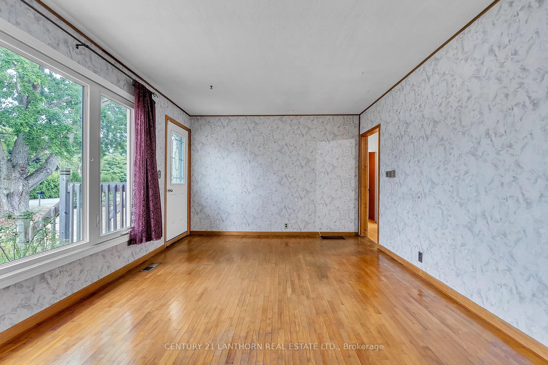 Photo 12 of 34 Turncliffe Road, Quinte West, Murray Ward — HOMEH