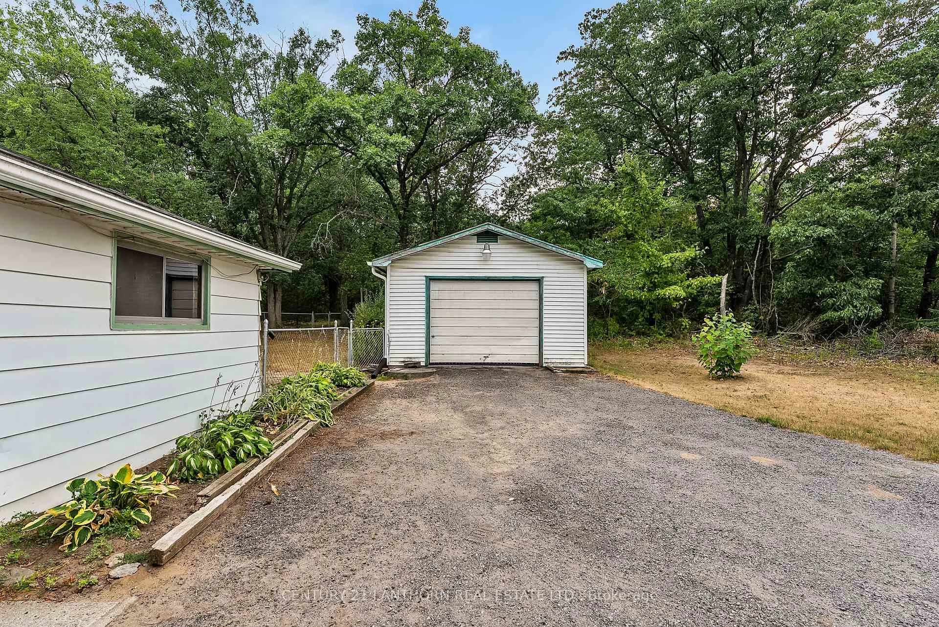 Photo 23 of 34 Turncliffe Road, Quinte West, Murray Ward — HOMEH