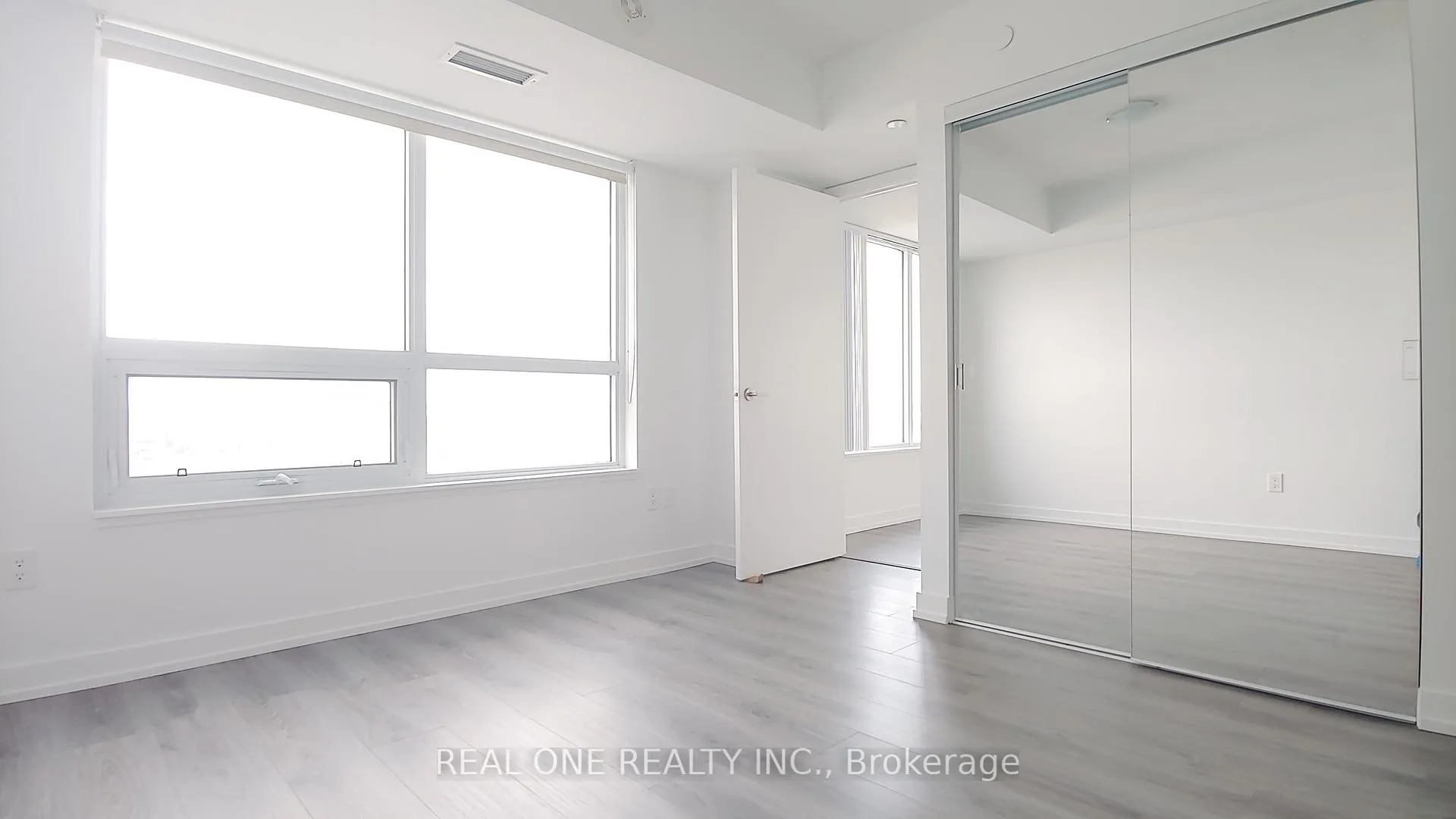 Photo 11 of Unit 1007, 1480 Bayly Street, Pickering, Bay Ridges — HOMEH