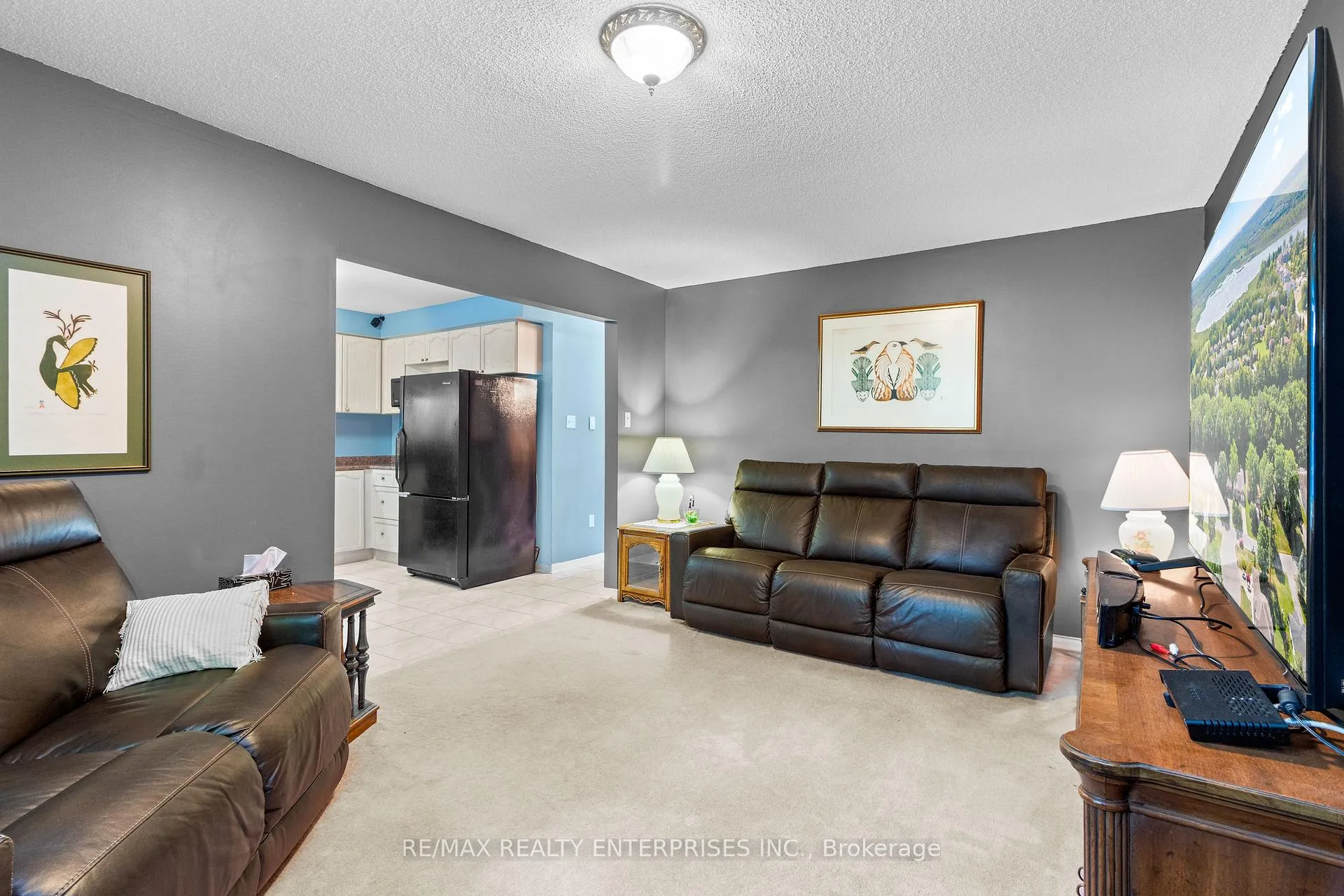 Photo 15 of 70 Downer Crescent, Wasaga Beach — HOMEH