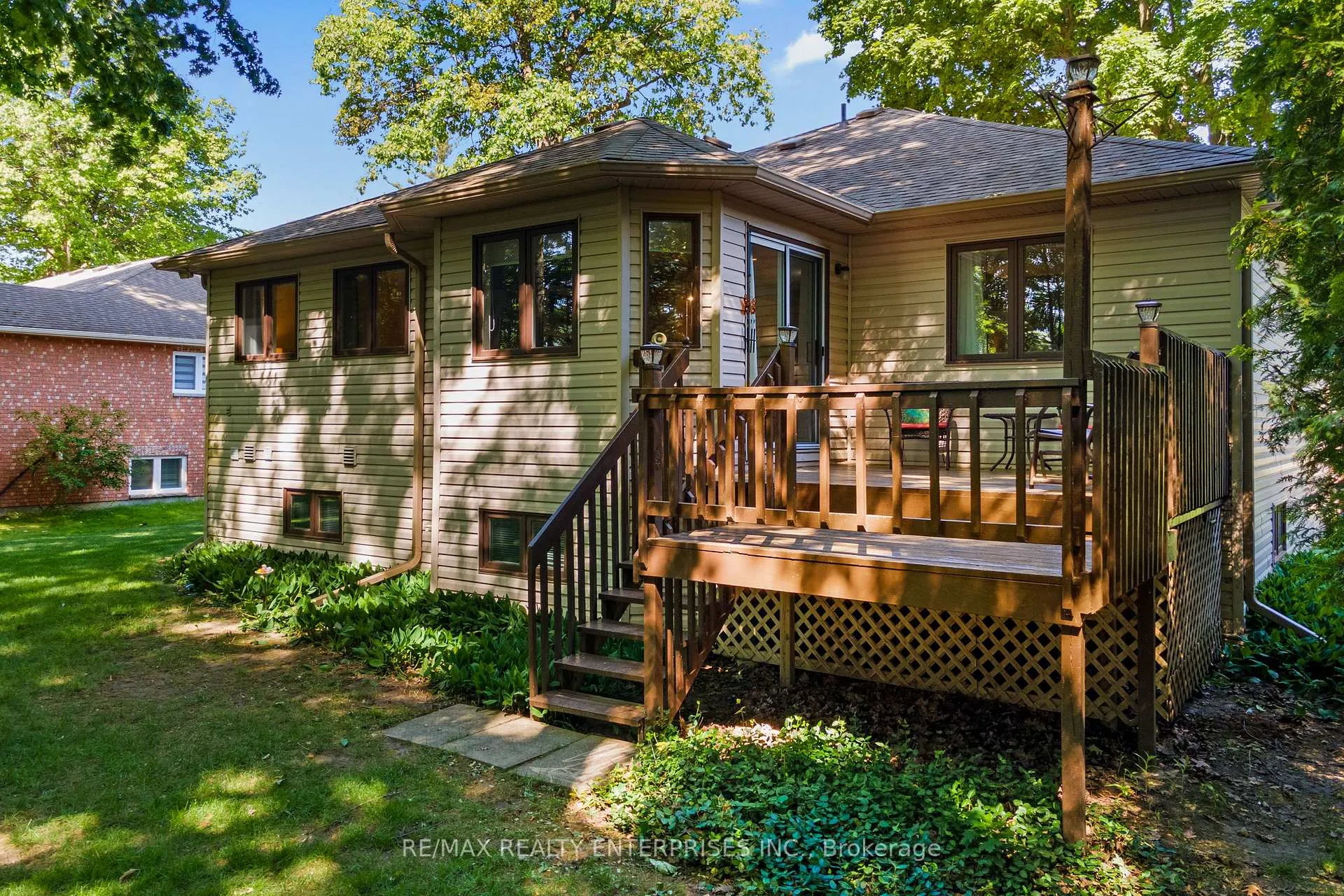 Photo 38 of 70 Downer Crescent, Wasaga Beach — HOMEH