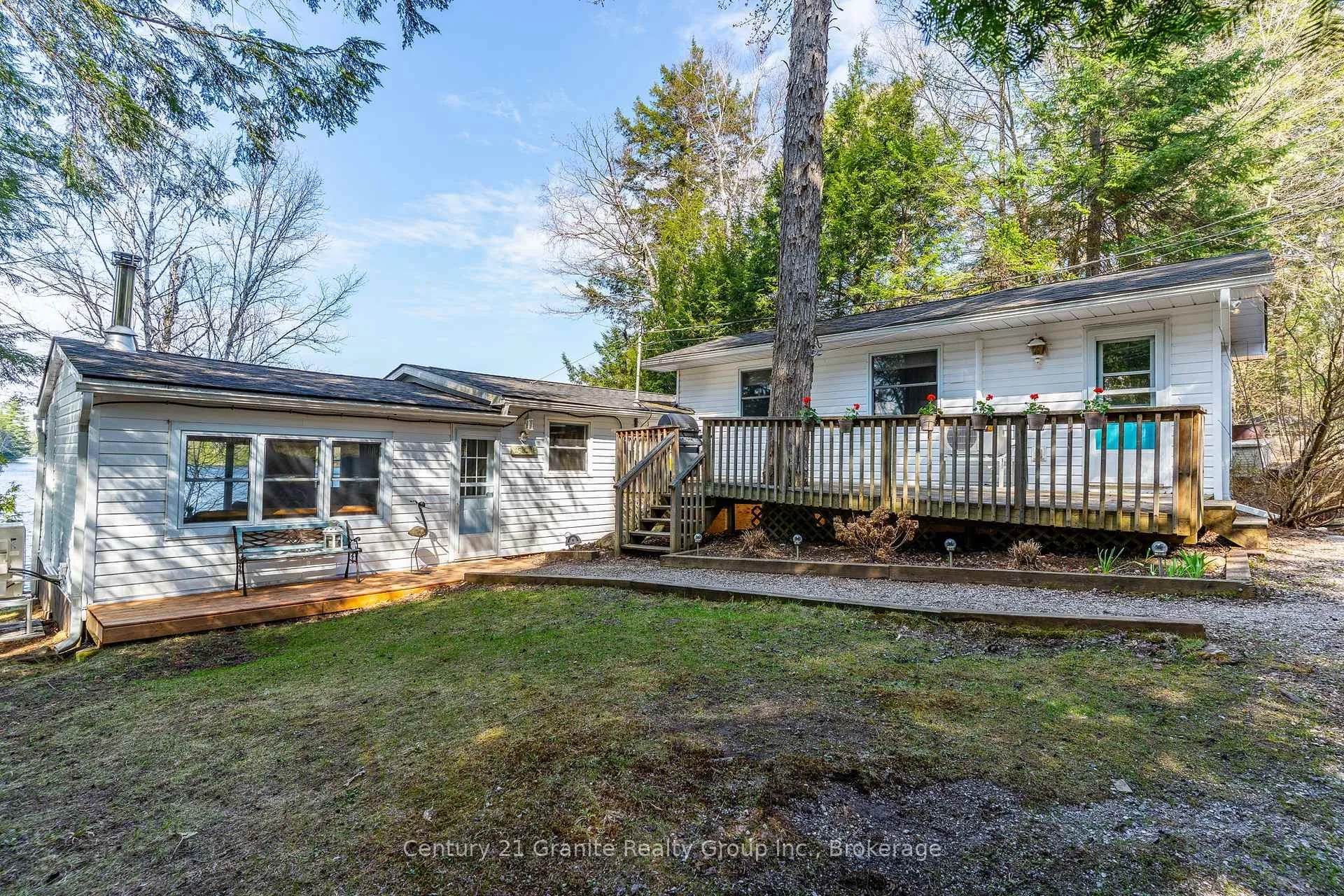 Photo 2 of 1027 Heney Trail, Algonquin Highlands, Stanhope — HOMEH