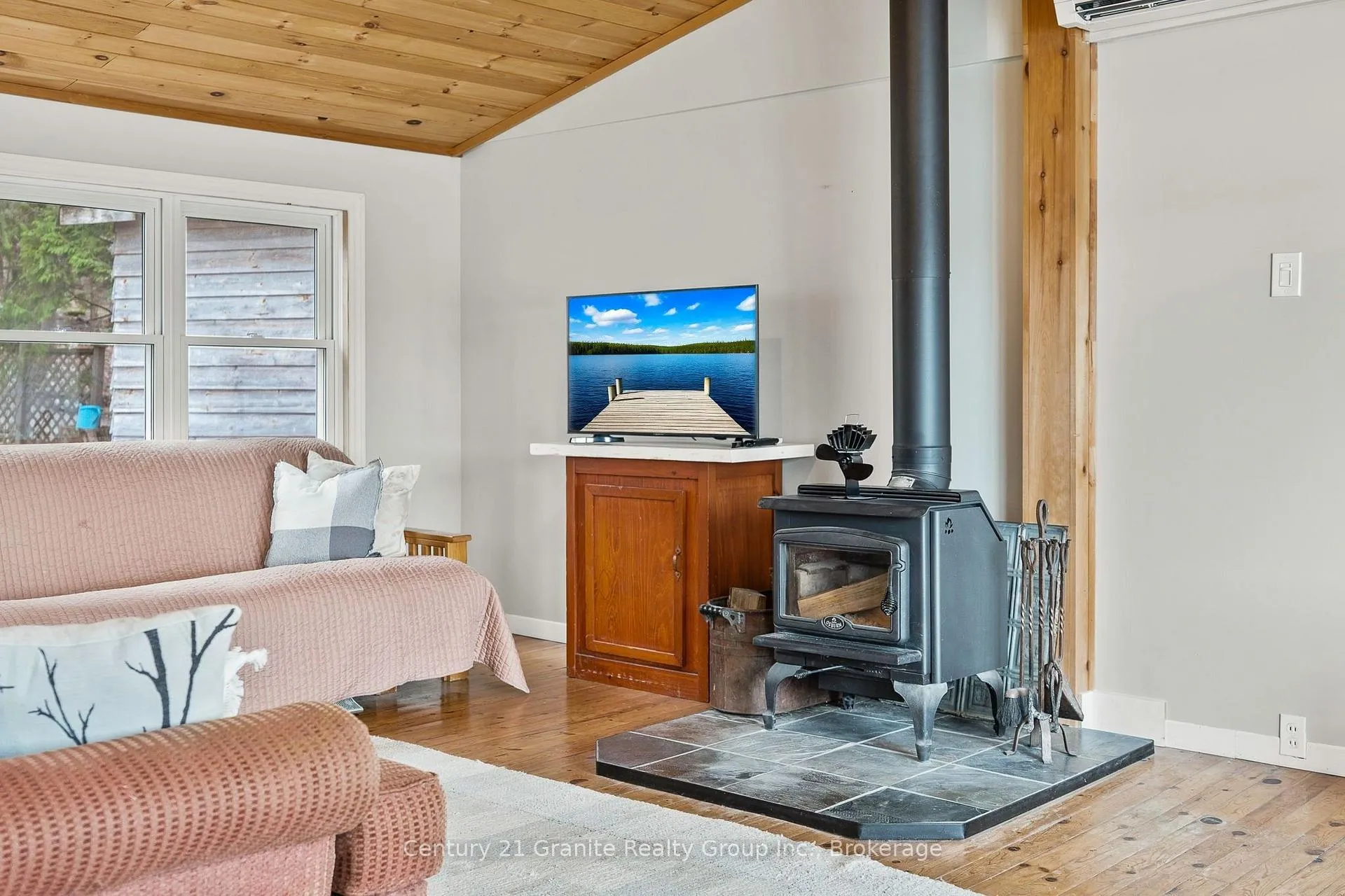 Photo 8 of 1027 Heney Trail, Algonquin Highlands, Stanhope — HOMEH