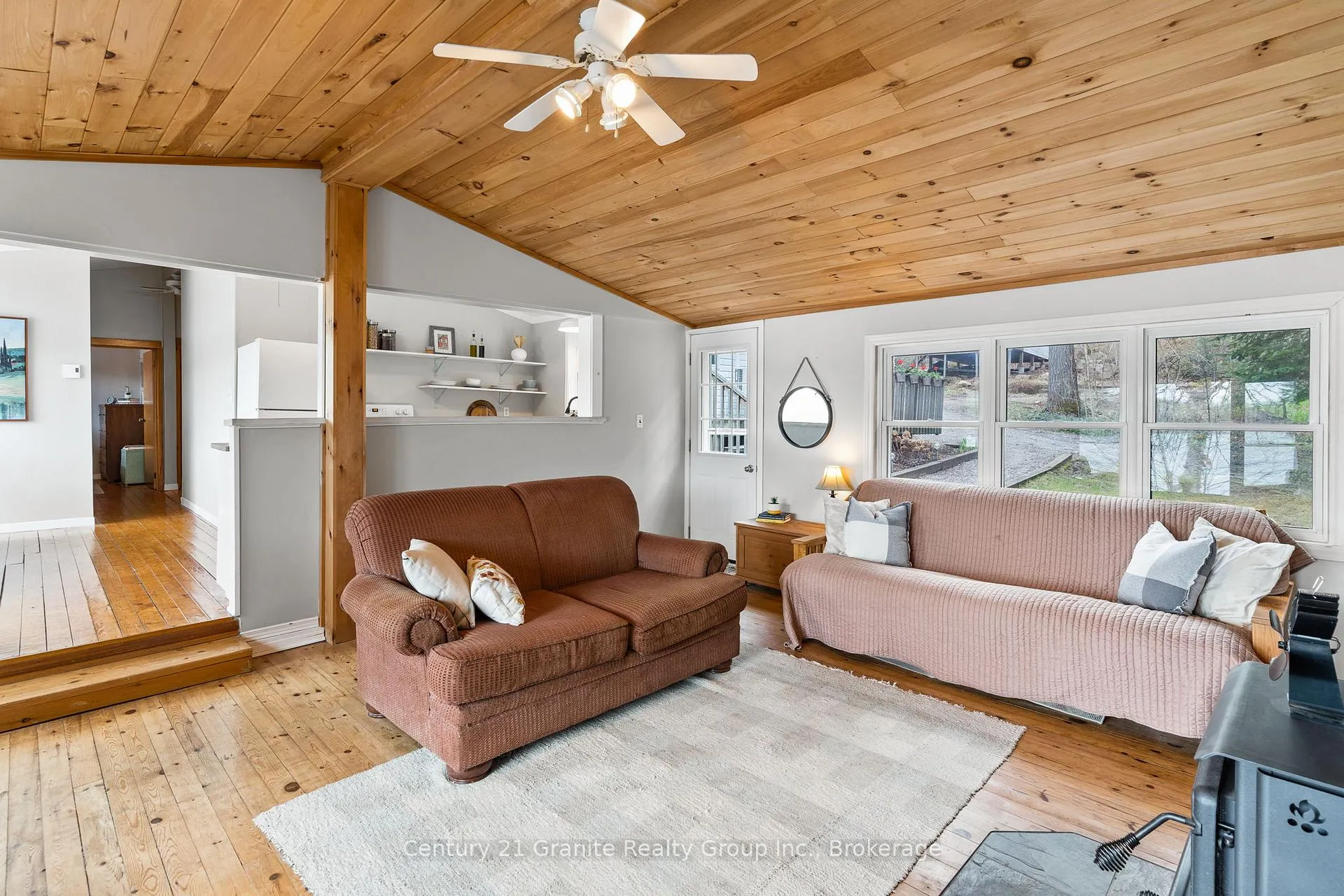 Photo 10 of 1027 Heney Trail, Algonquin Highlands, Stanhope — HOMEH