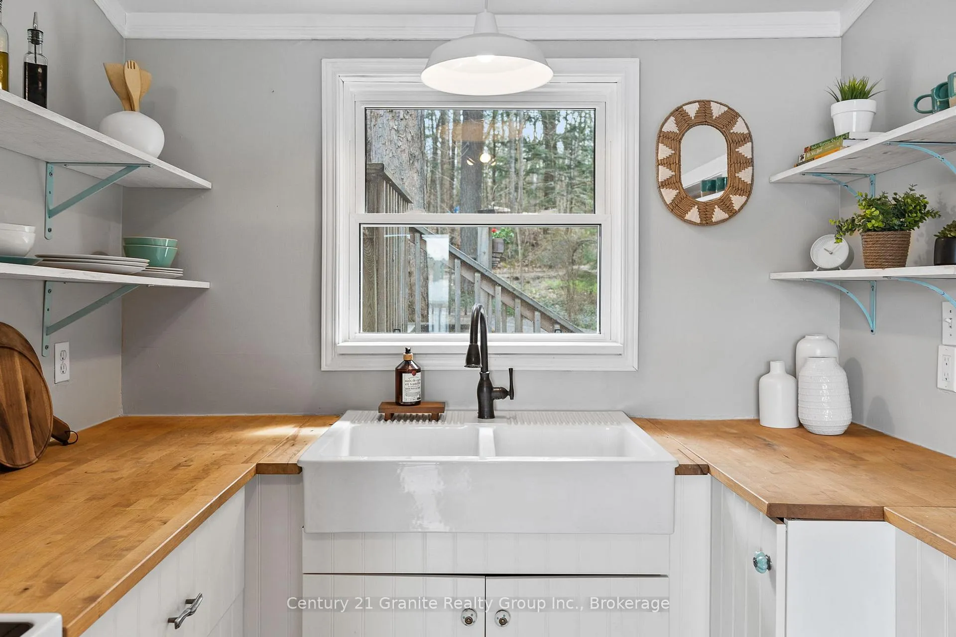 Photo 16 of 1027 Heney Trail, Algonquin Highlands, Stanhope — HOMEH