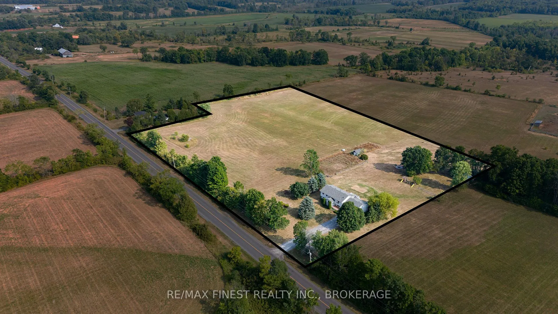 Photo 3 of 3233 Orser Road, Kingston, City North of 401 — HOMEH