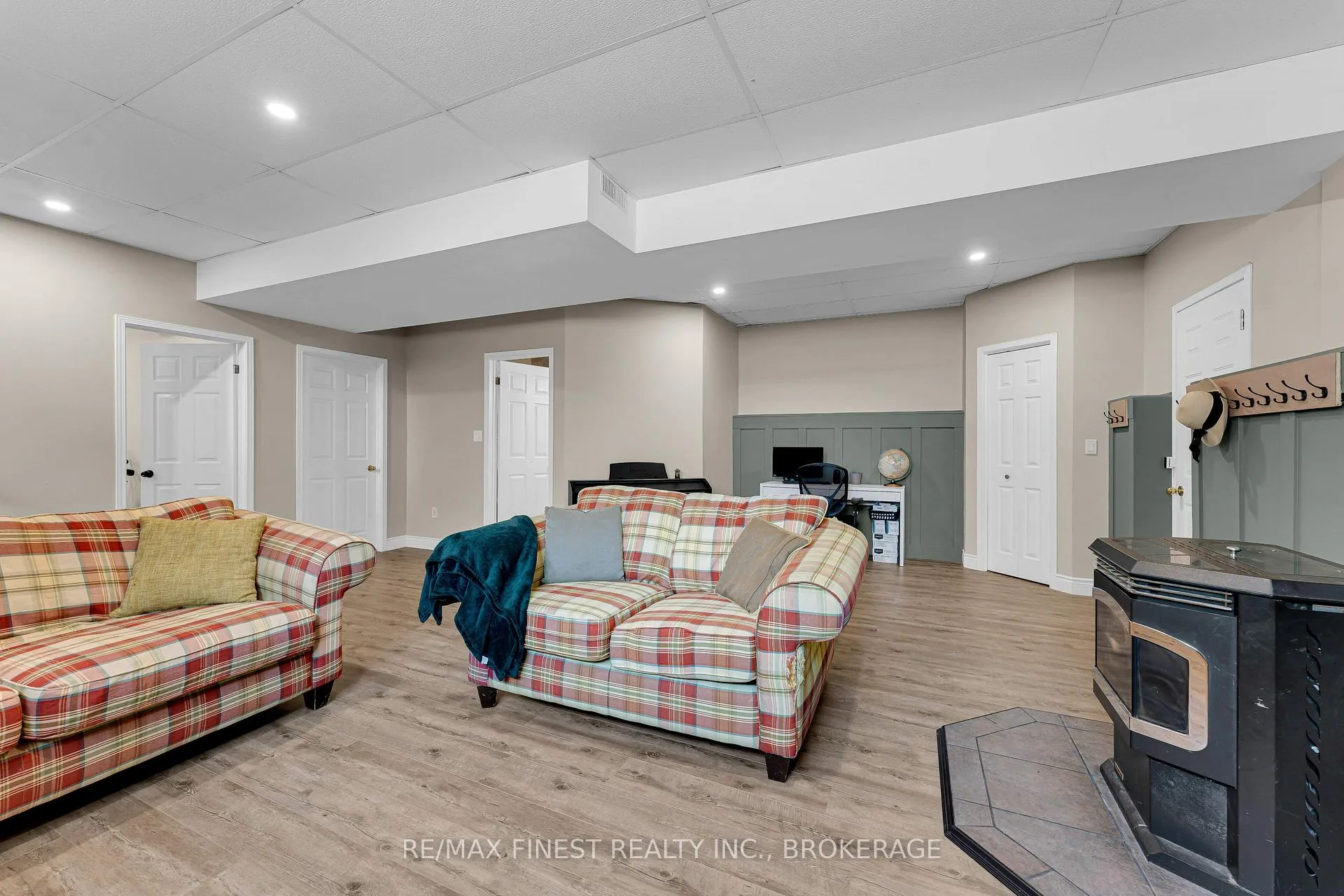 Photo 32 of 3233 Orser Road, Kingston, City North of 401 — HOMEH