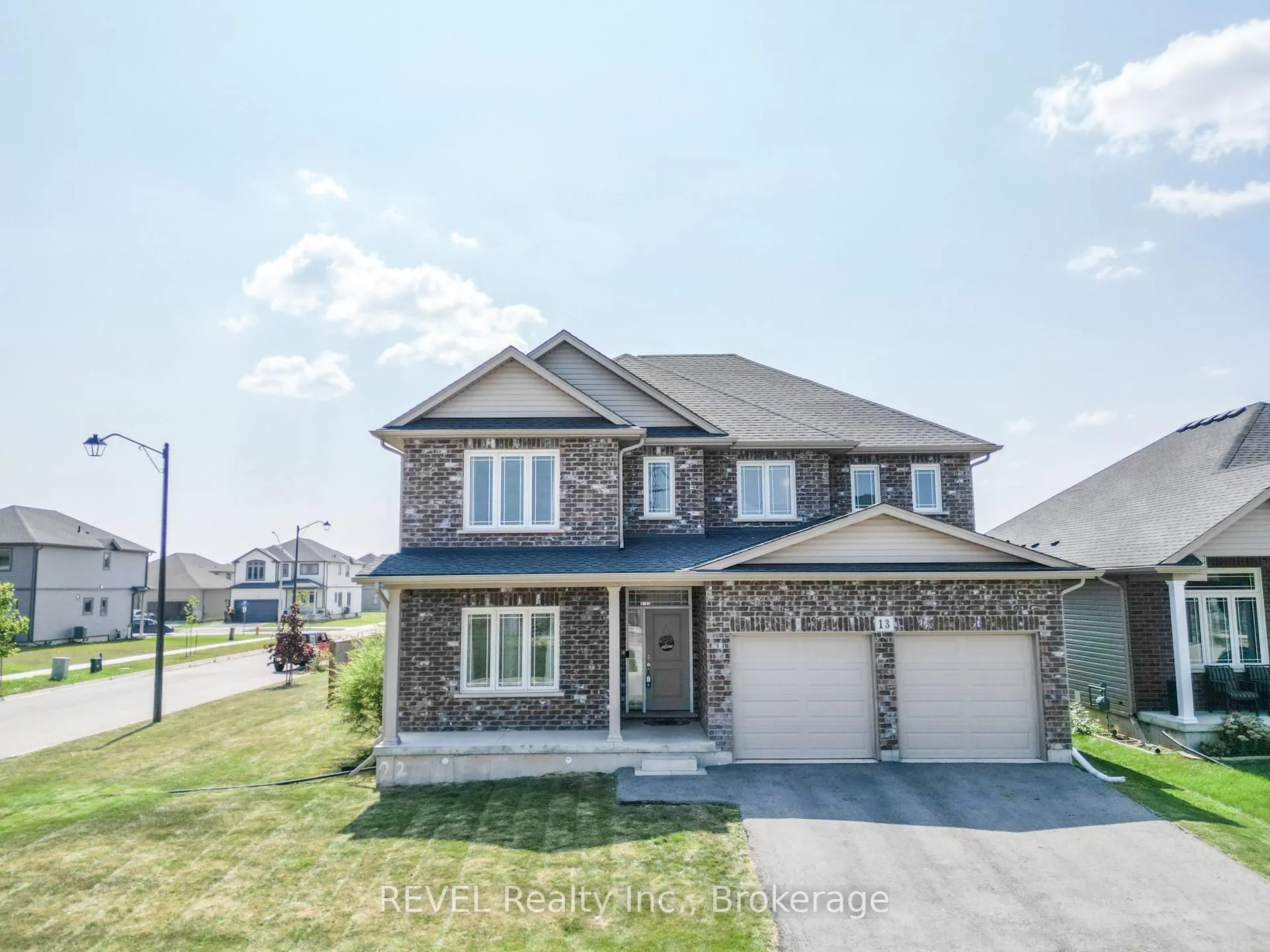 Photo 1 of 13 Cinnamon Street, Thorold, Rolling Meadows — HOMEH