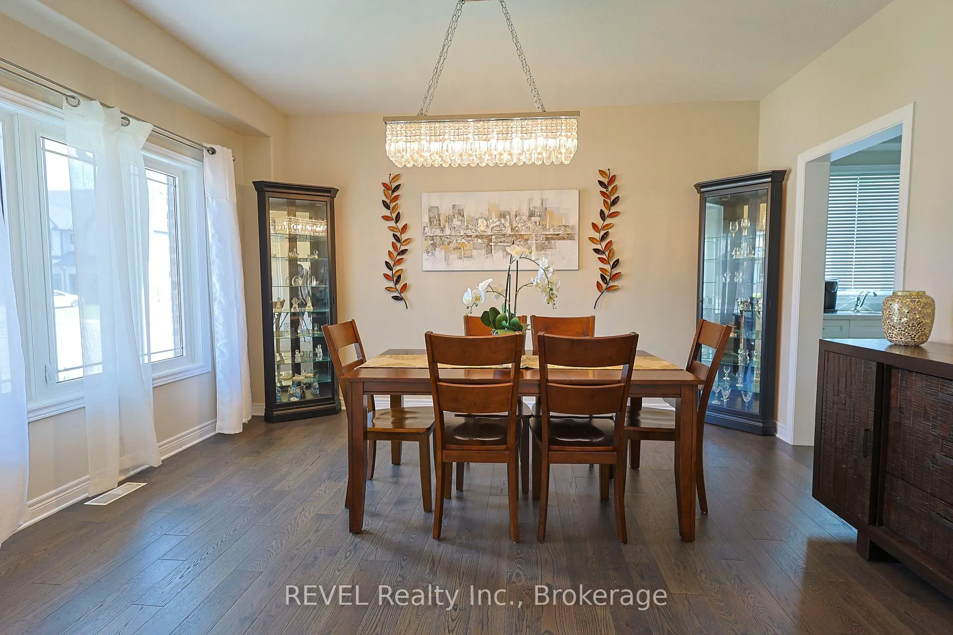 Photo 10 of 13 Cinnamon Street, Thorold, Rolling Meadows — HOMEH