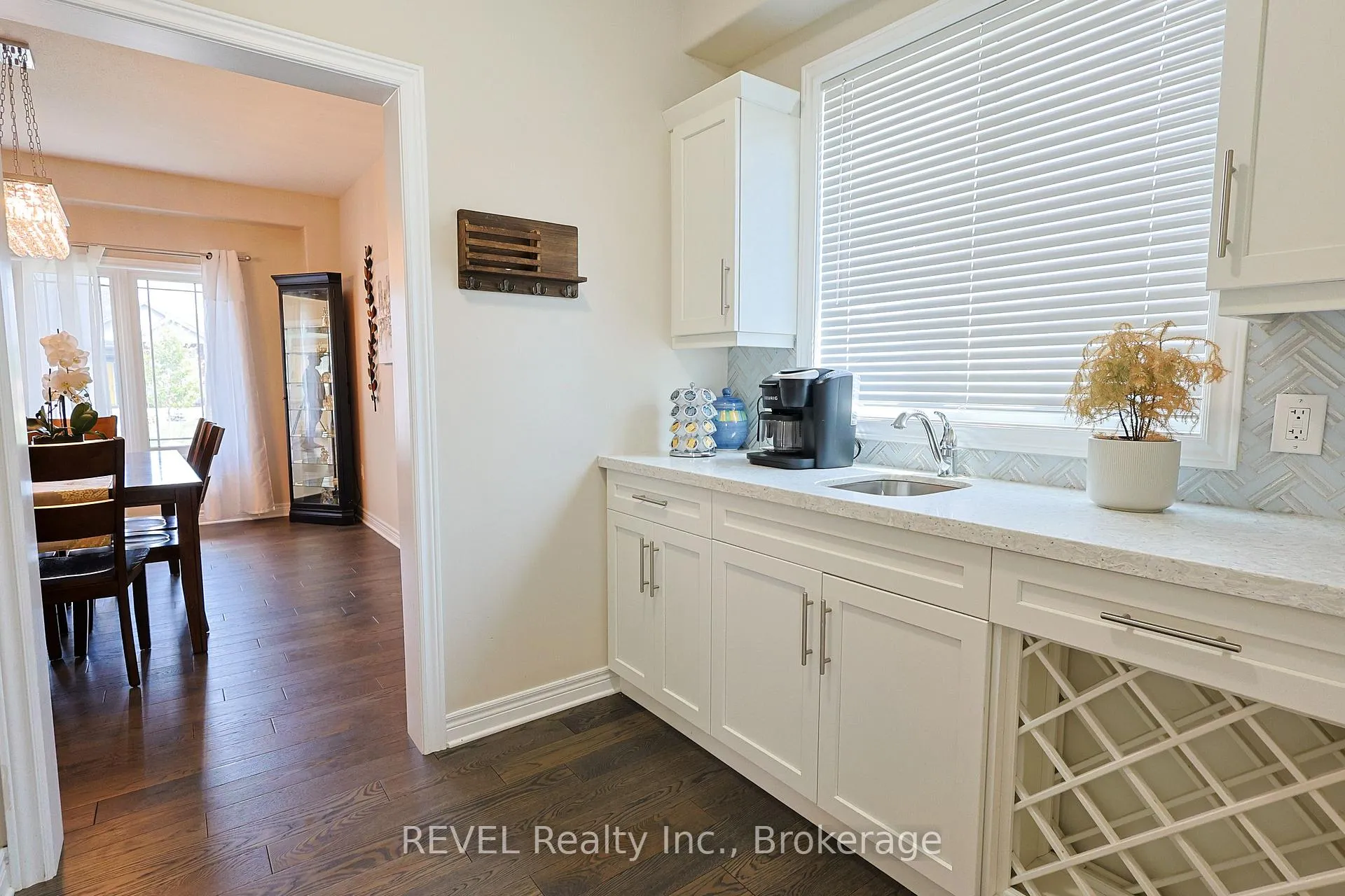 Photo 11 of 13 Cinnamon Street, Thorold, Rolling Meadows — HOMEH
