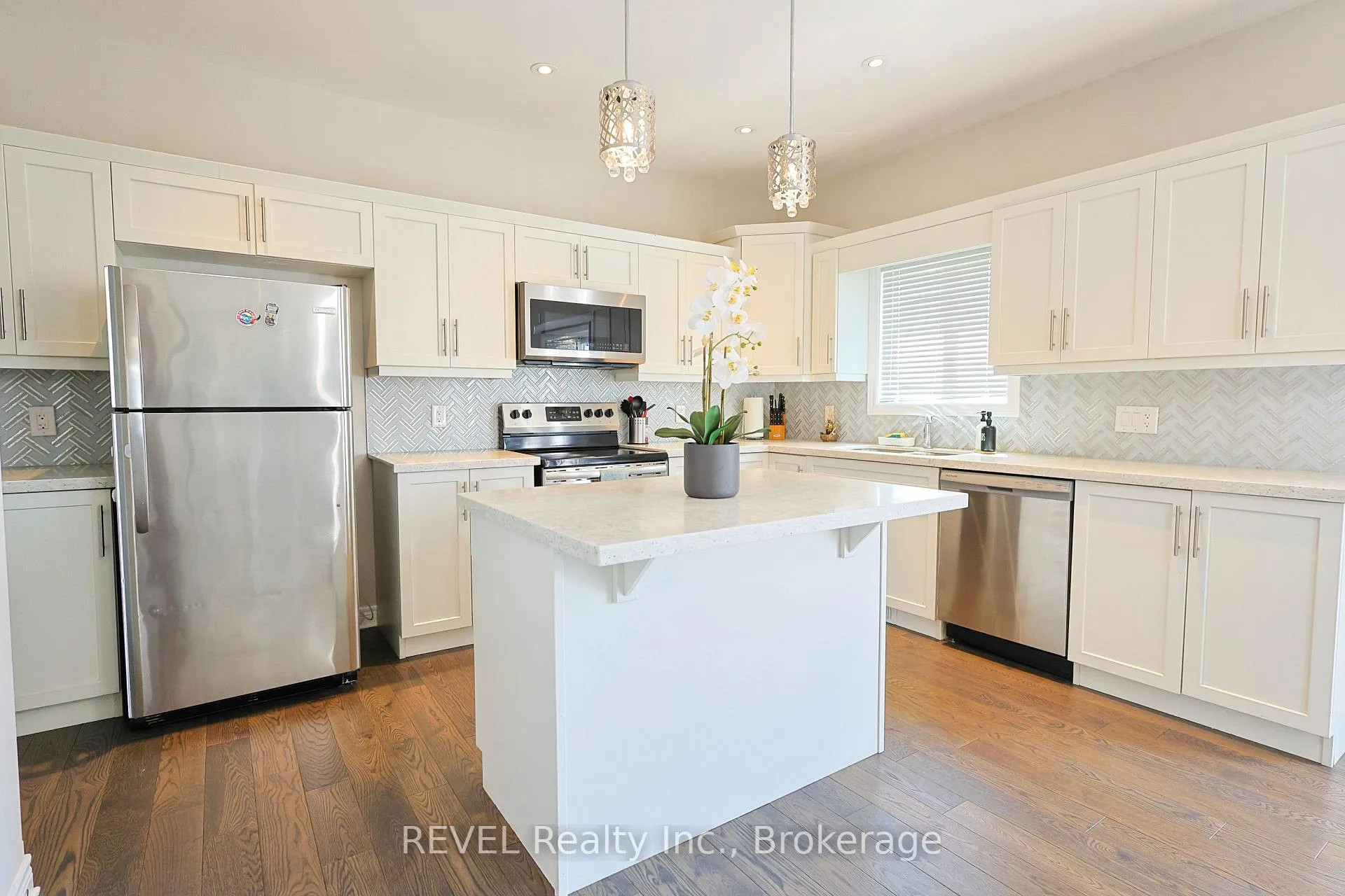Photo 13 of 13 Cinnamon Street, Thorold, Rolling Meadows — HOMEH