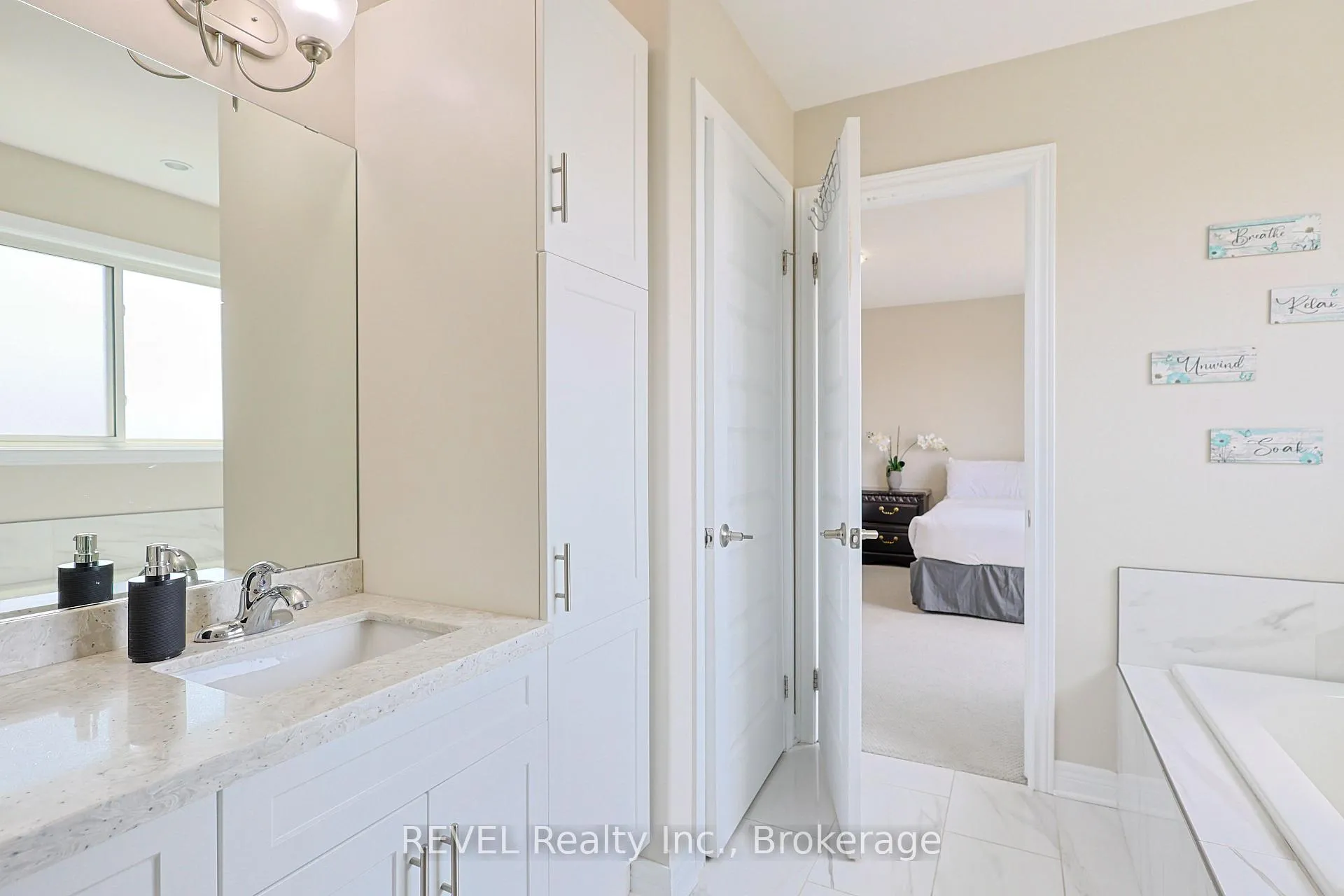 Photo 25 of 13 Cinnamon Street, Thorold, Rolling Meadows — HOMEH