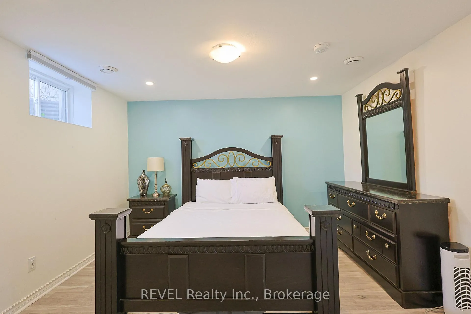 Photo 31 of 13 Cinnamon Street, Thorold, Rolling Meadows — HOMEH