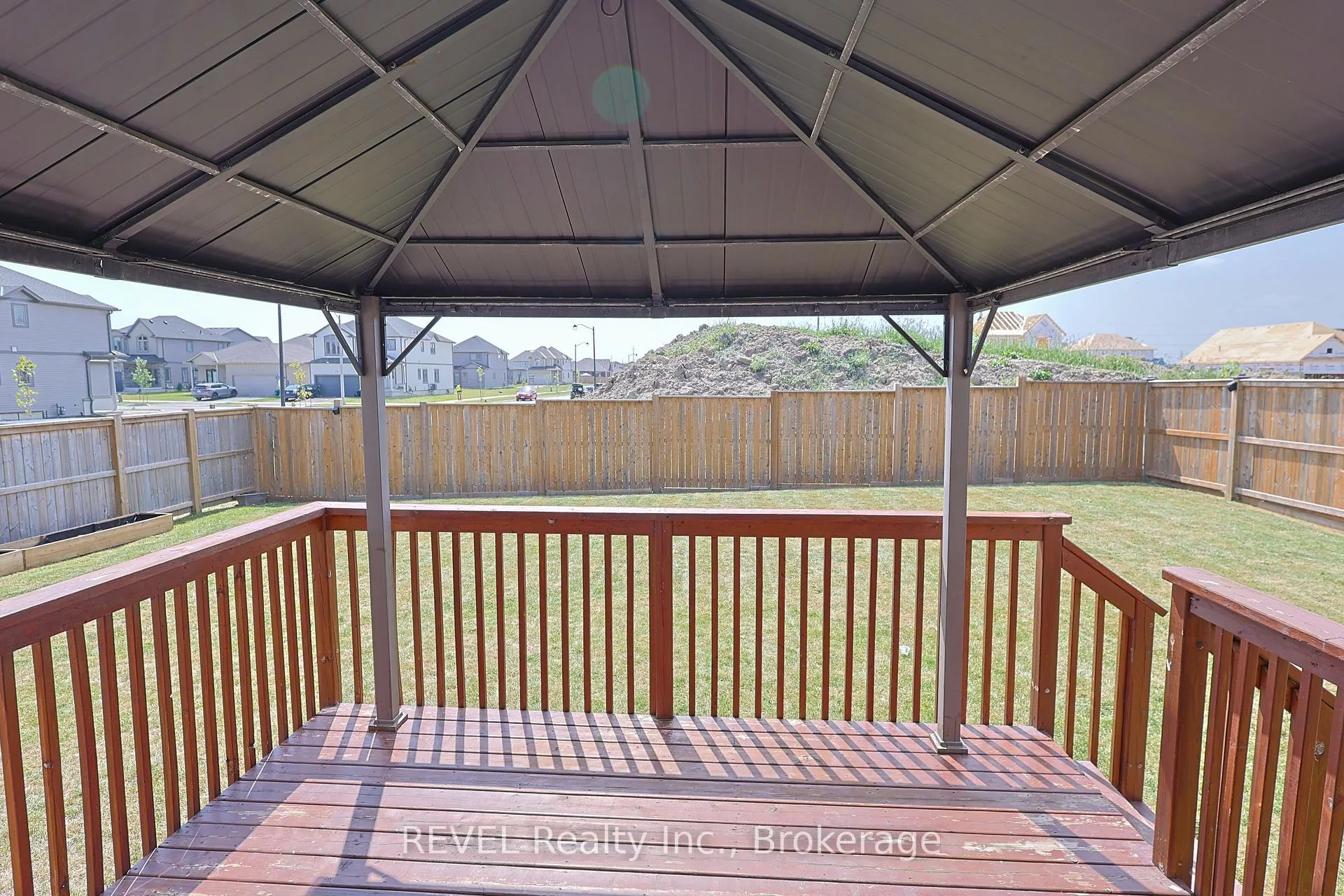 Photo 36 of 13 Cinnamon Street, Thorold, Rolling Meadows — HOMEH
