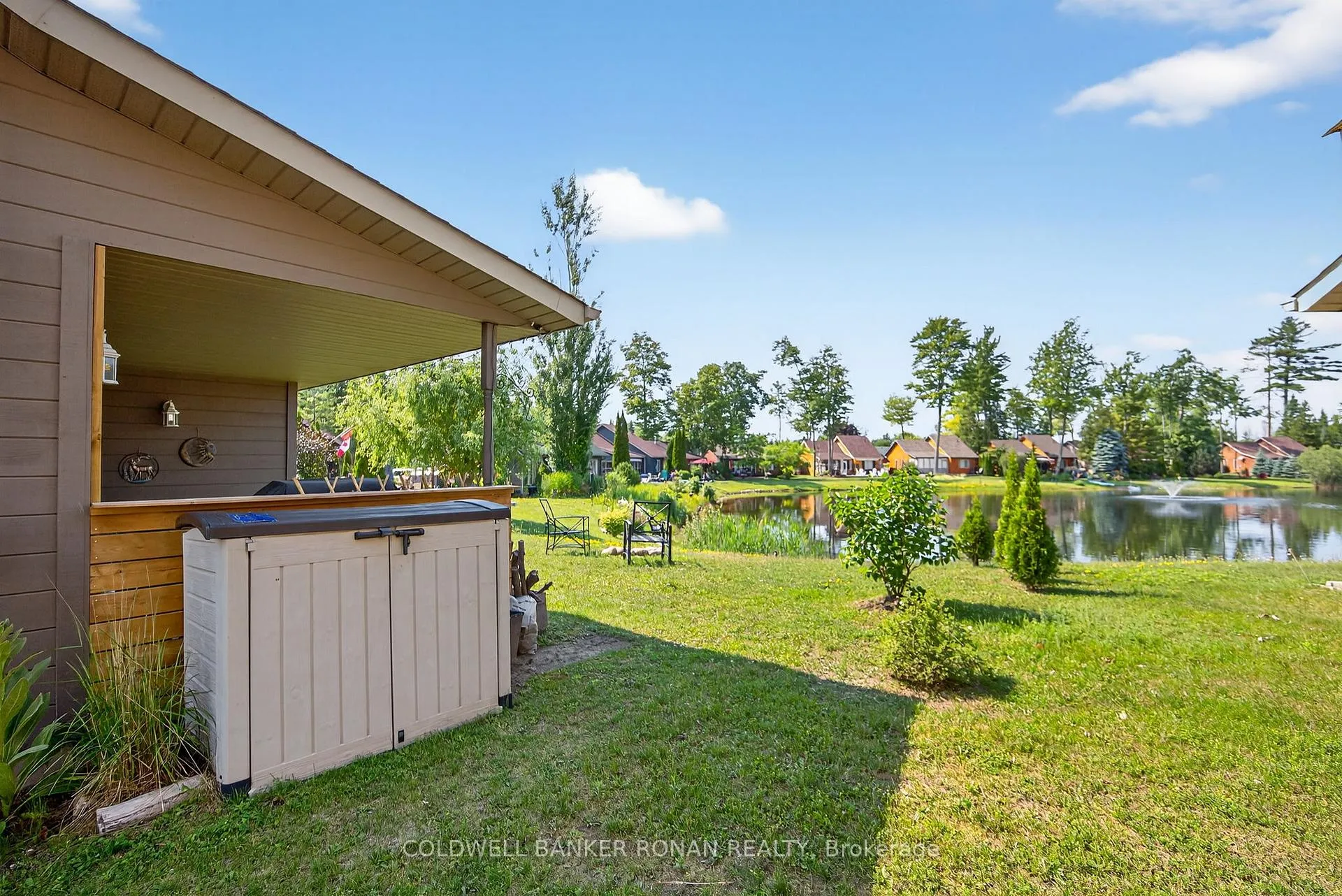Photo 23 of 26 Cabin Crescent, Wasaga Beach — HOMEH