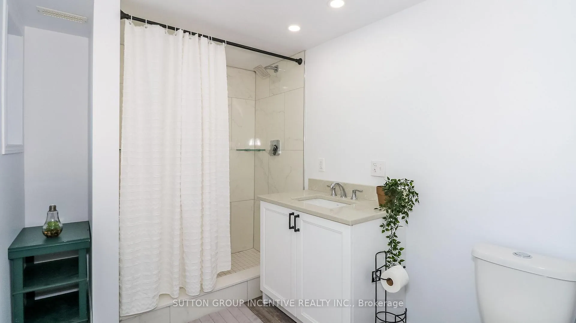 Photo 27 of 209 Dodson Road, Barrie, Painswick North — HOMEH