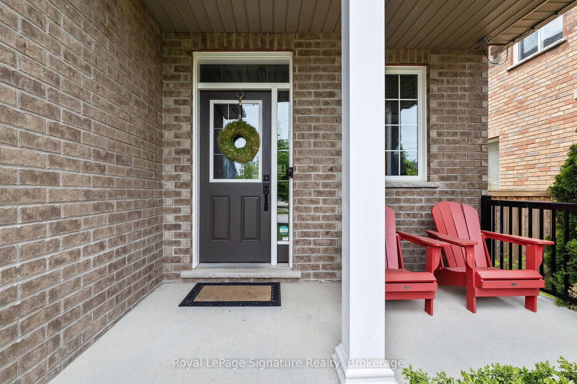 Photo 4 of 38 Garbutt Crescent, Collingwood — HOMEH