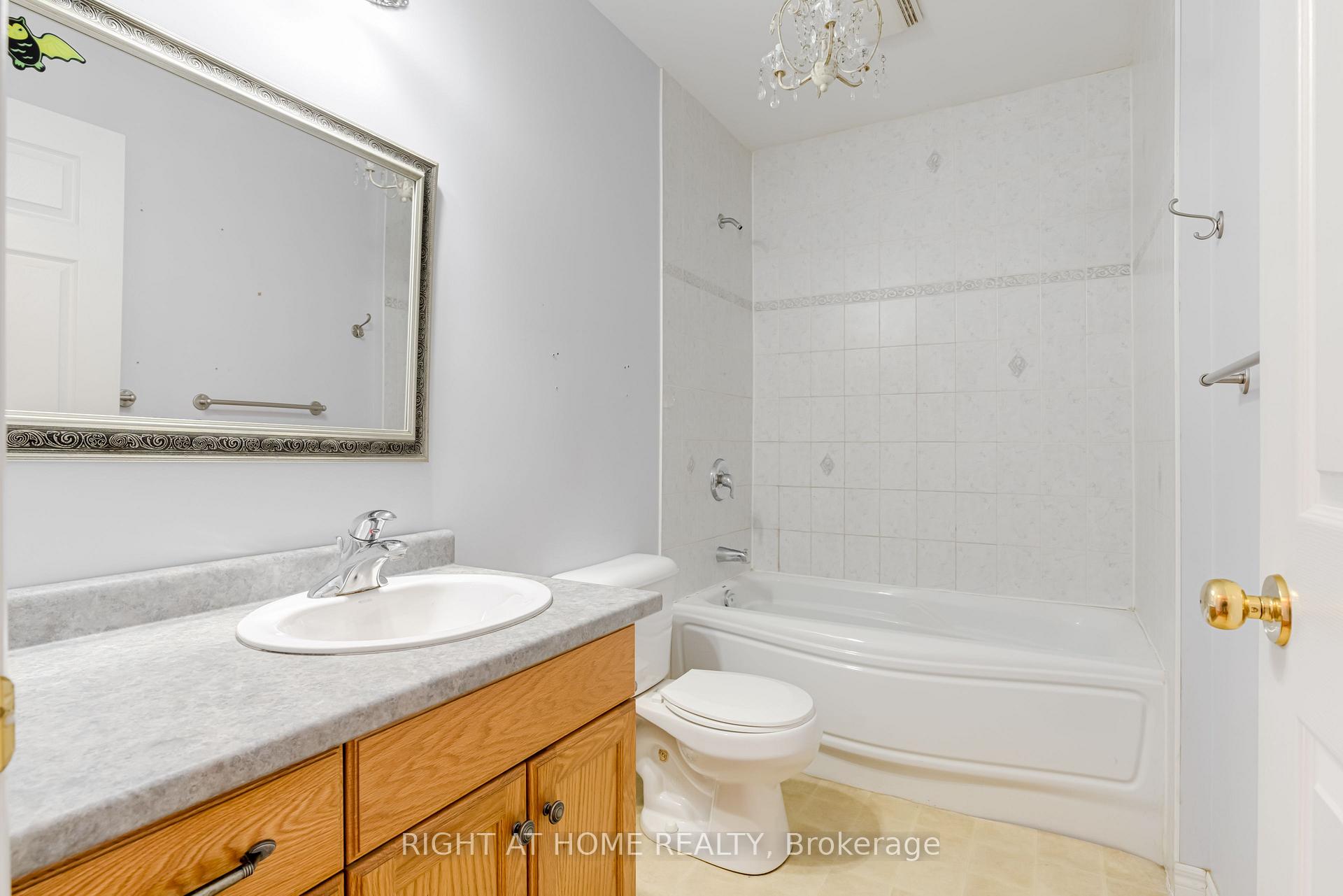 Photo 13 of 23 North Park Street, Brant, Brantford Twp — HOMEH