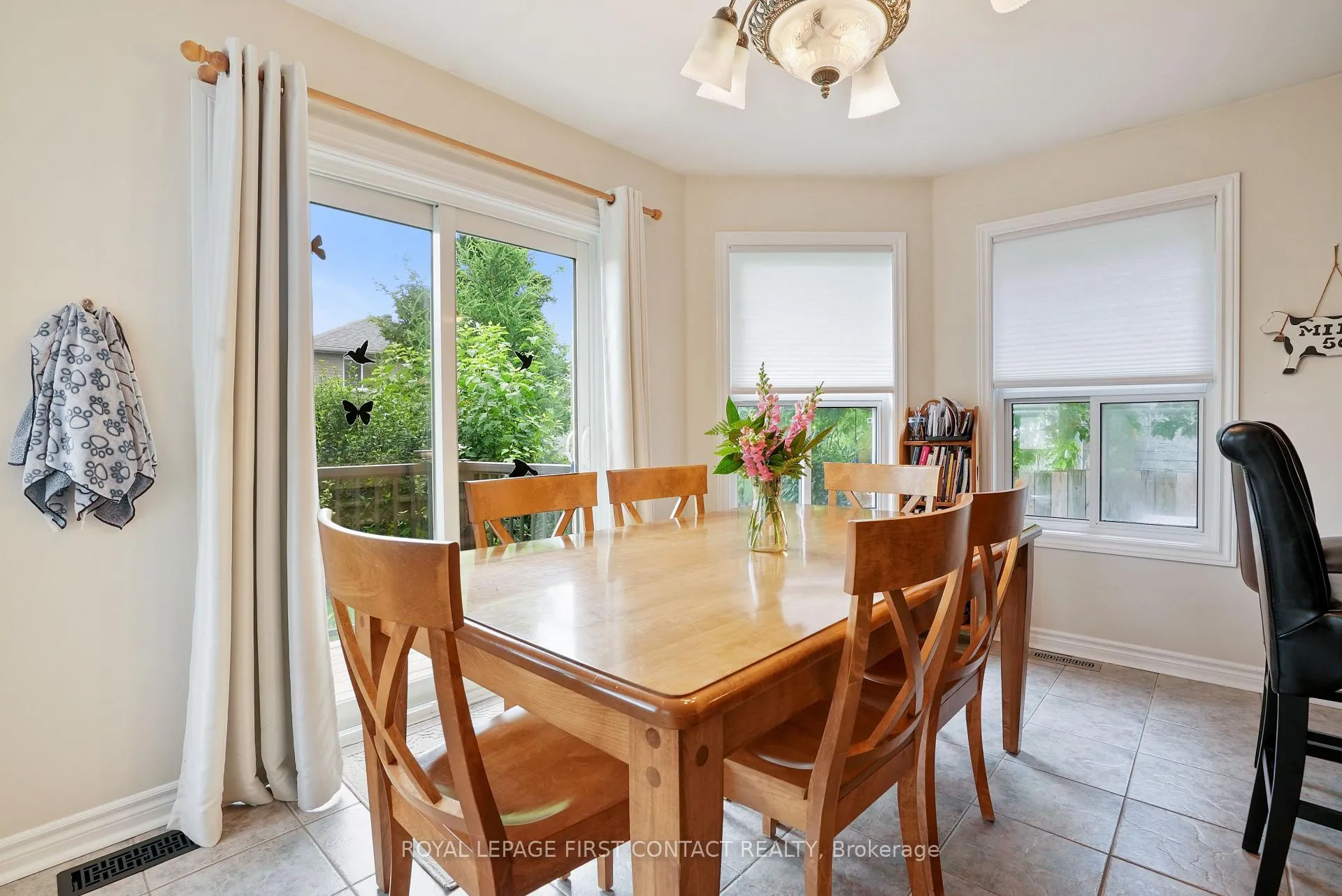 Photo 7 of 14 Meyer Avenue, Barrie, East Bayfield — HOMEH