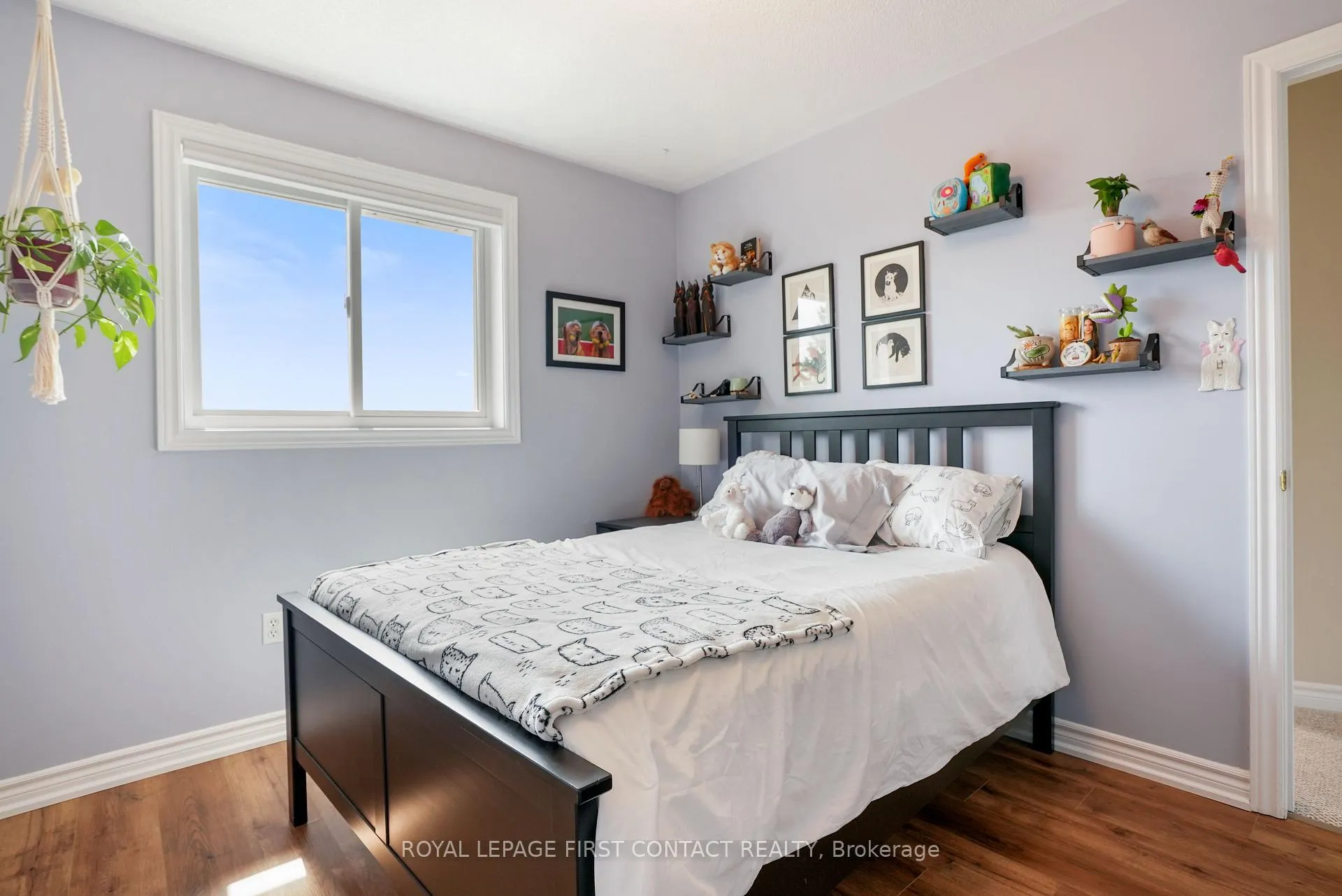 Photo 17 of 14 Meyer Avenue, Barrie, East Bayfield — HOMEH