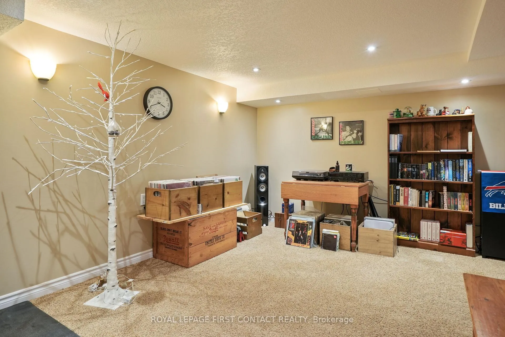 Photo 28 of 14 Meyer Avenue, Barrie, East Bayfield — HOMEH