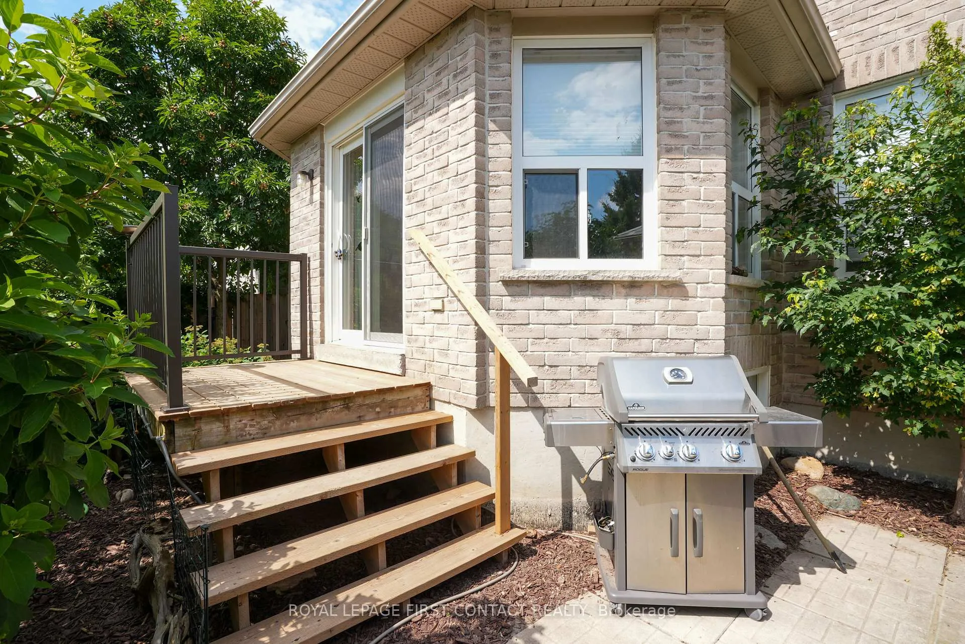 Photo 33 of 14 Meyer Avenue, Barrie, East Bayfield — HOMEH